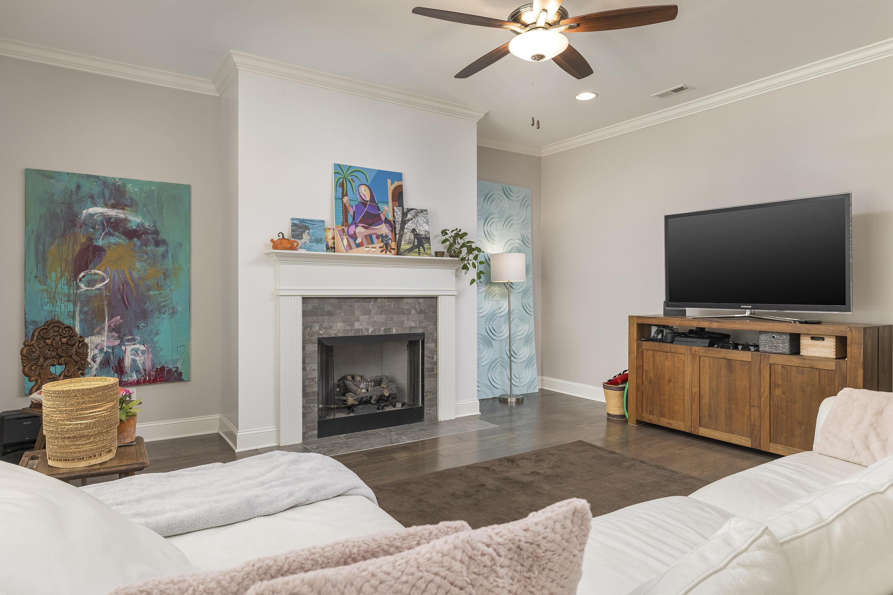 5401 Bungalow Circle