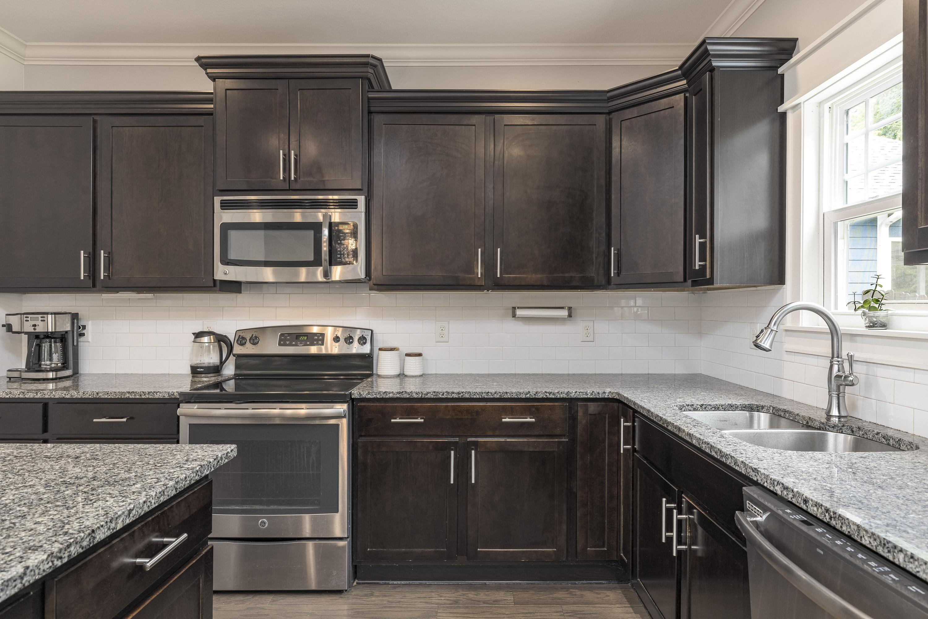 5401 Bungalow Circle