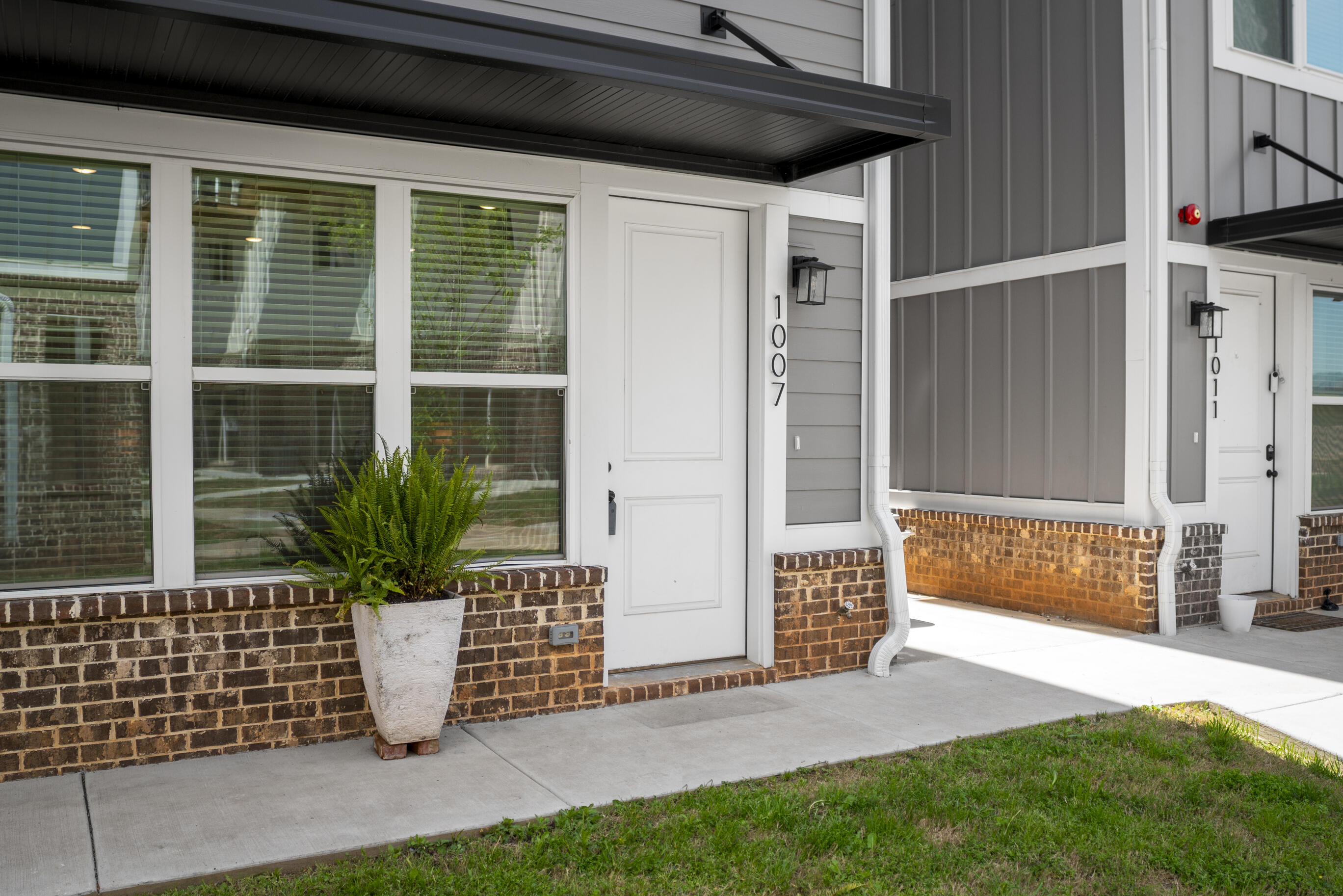 1007 Montague Place
