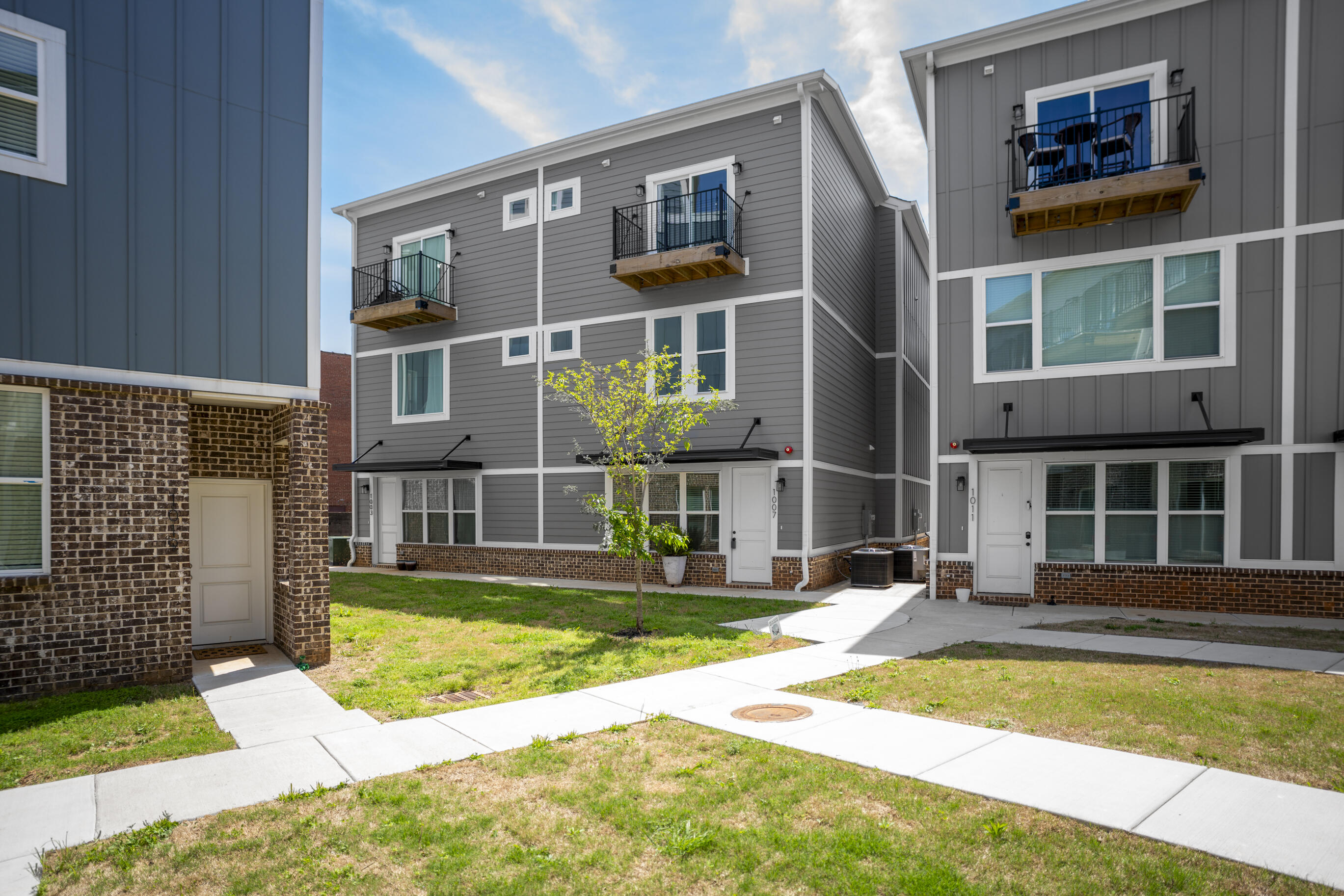 1007 Montague Place