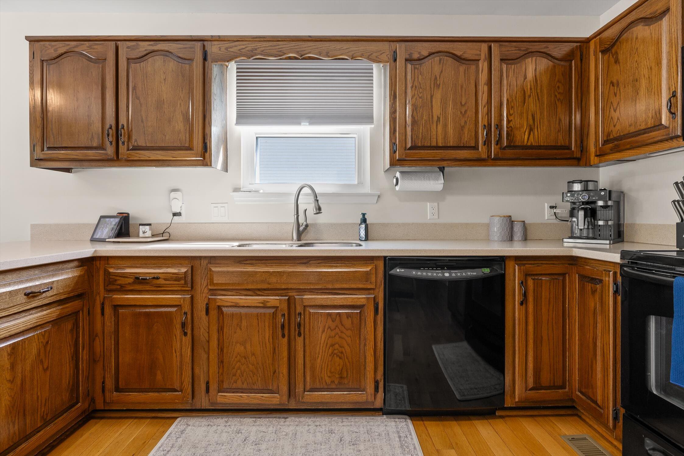 4504 Kings Lake Court