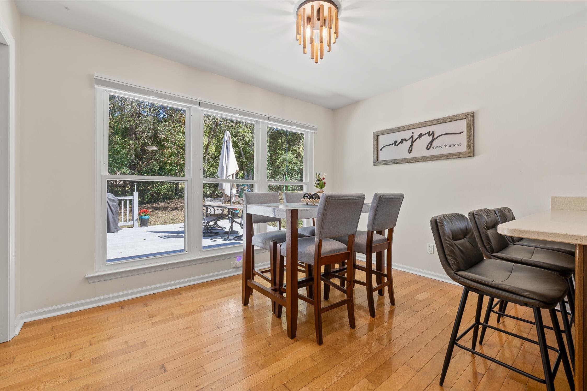 4504 Kings Lake Court