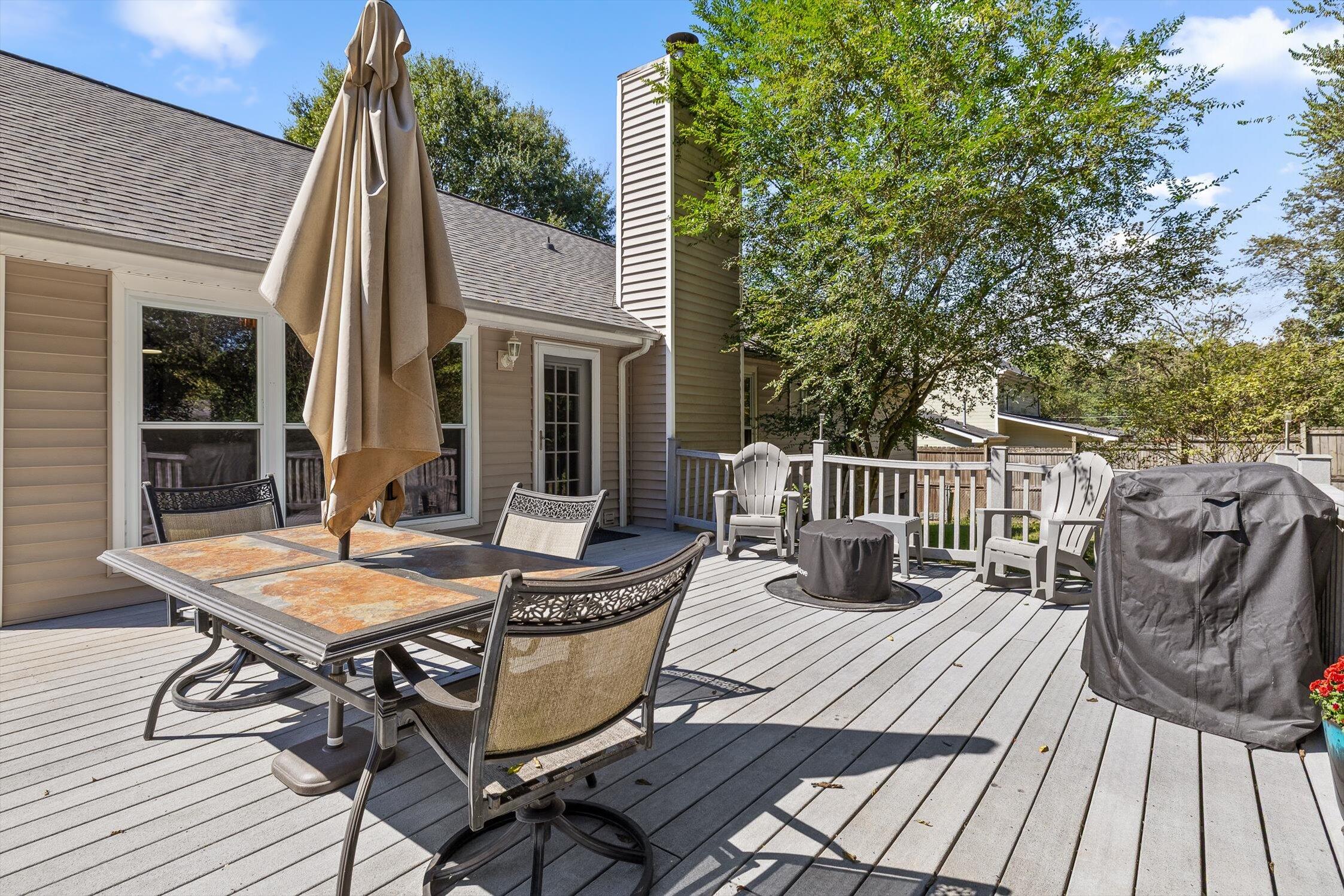 4504 Kings Lake Court