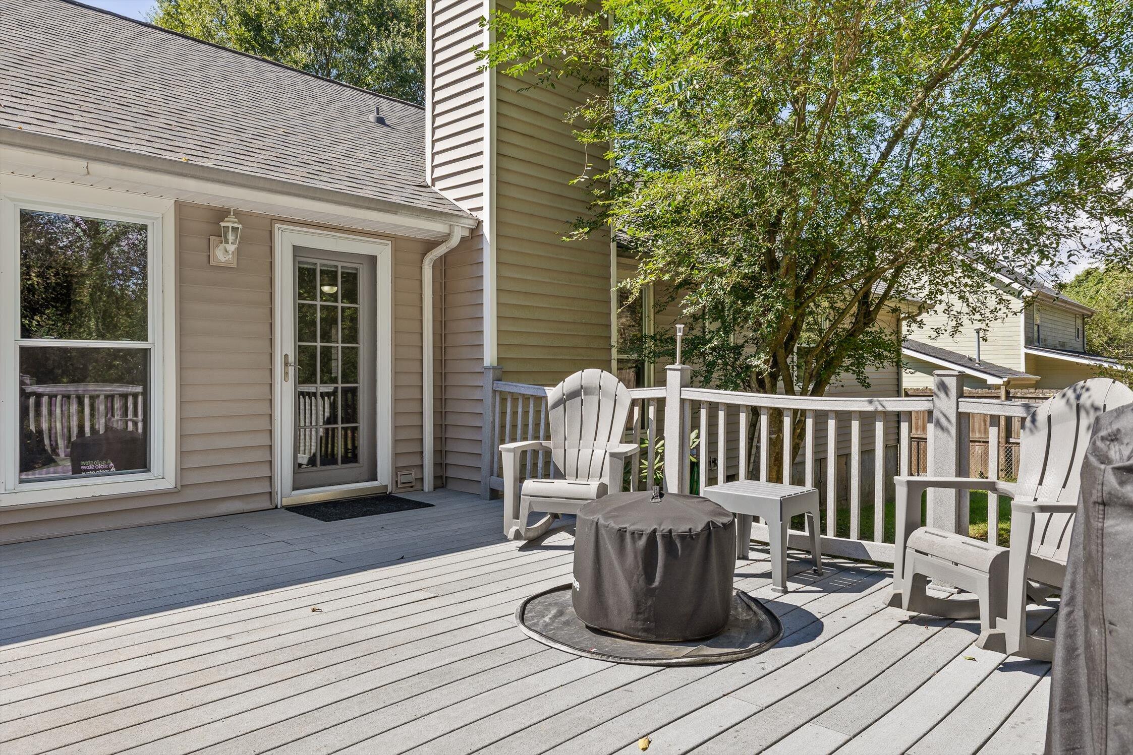 4504 Kings Lake Court