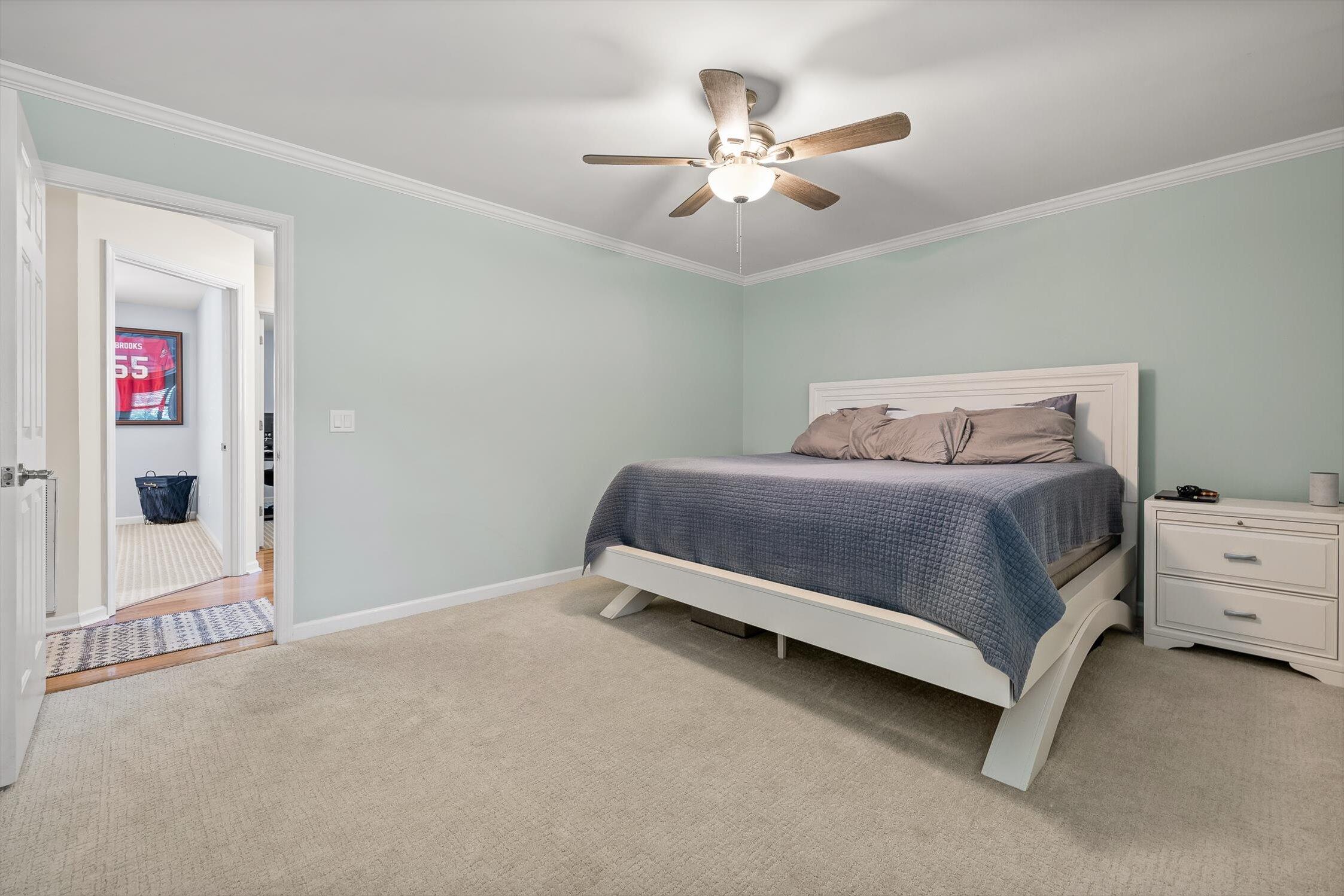 4504 Kings Lake Court