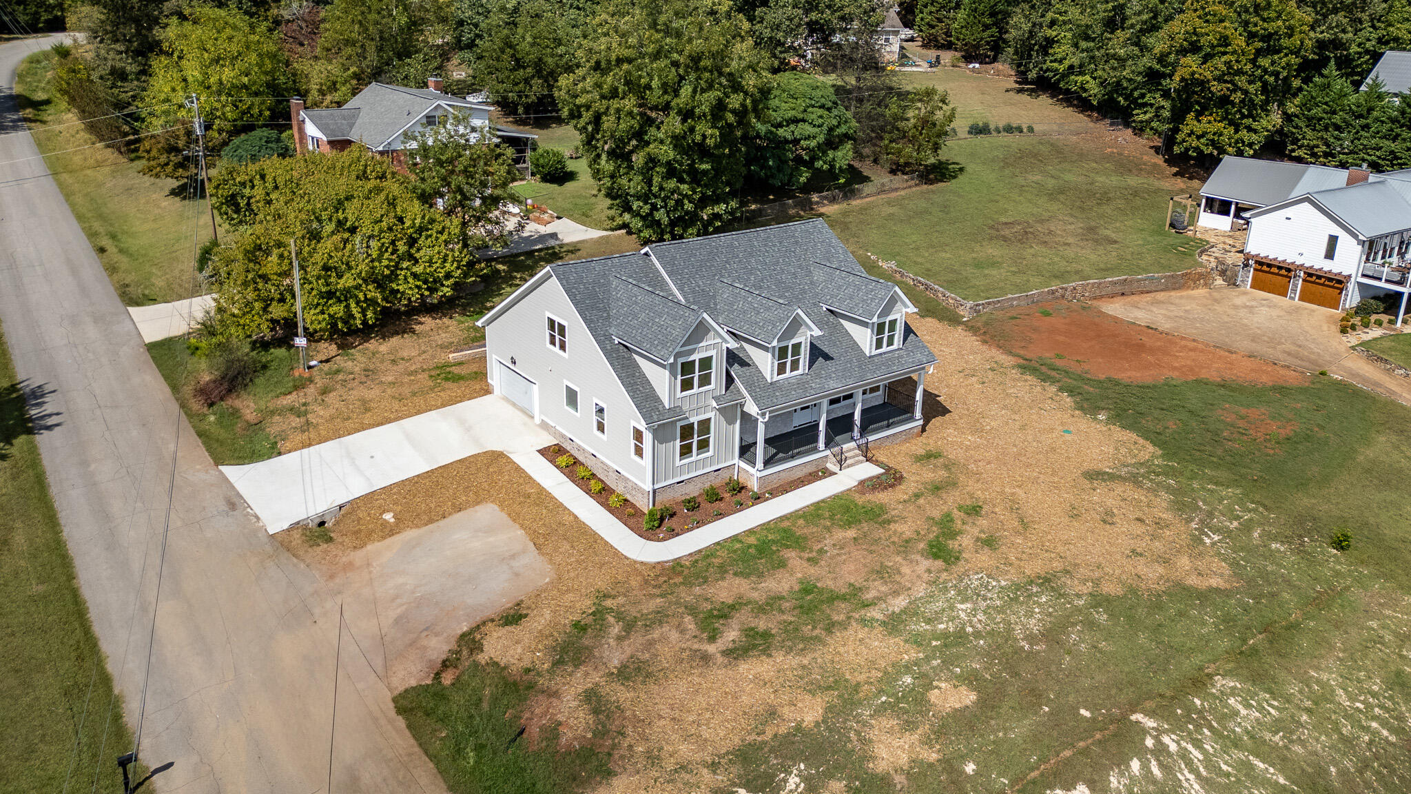 8211 Snow Hill Road