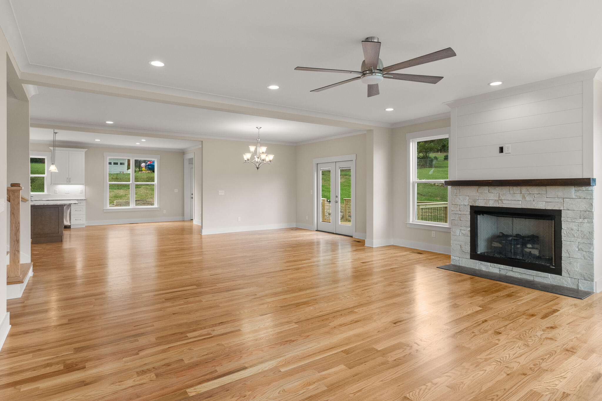 8211 Snow Hill Road