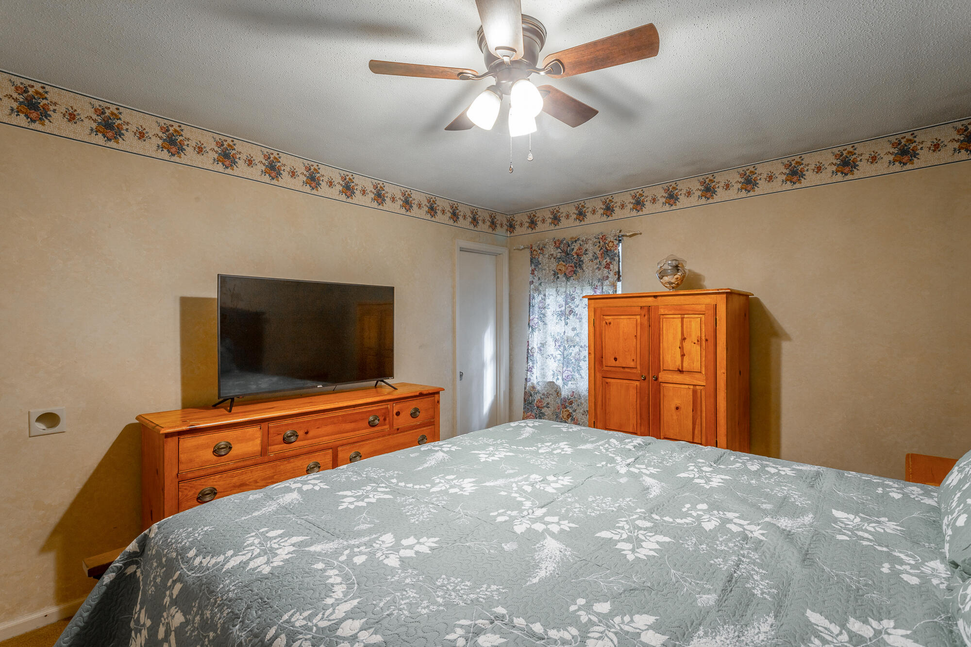 158 Smoketree Circle