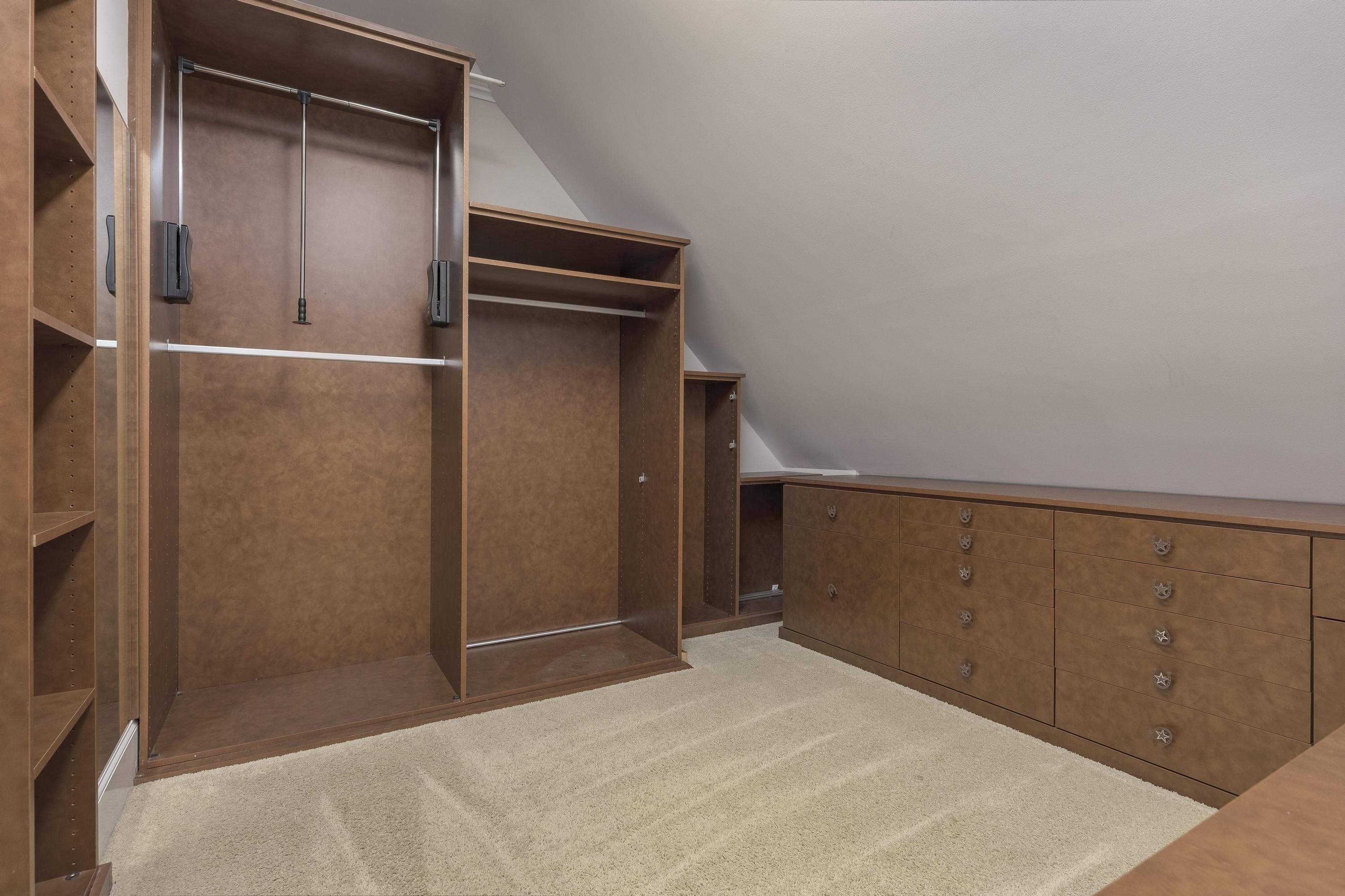 1408 Needle Rush Lane