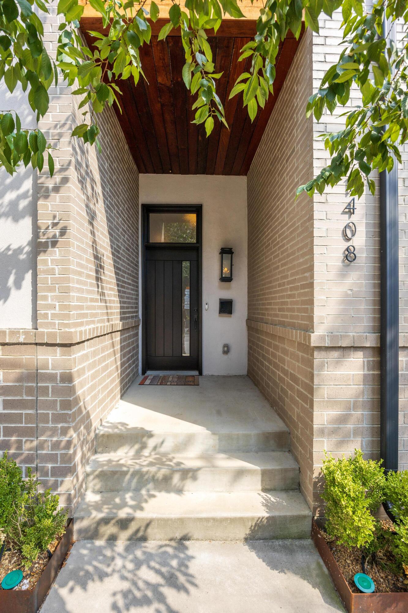 1408 Williams Street