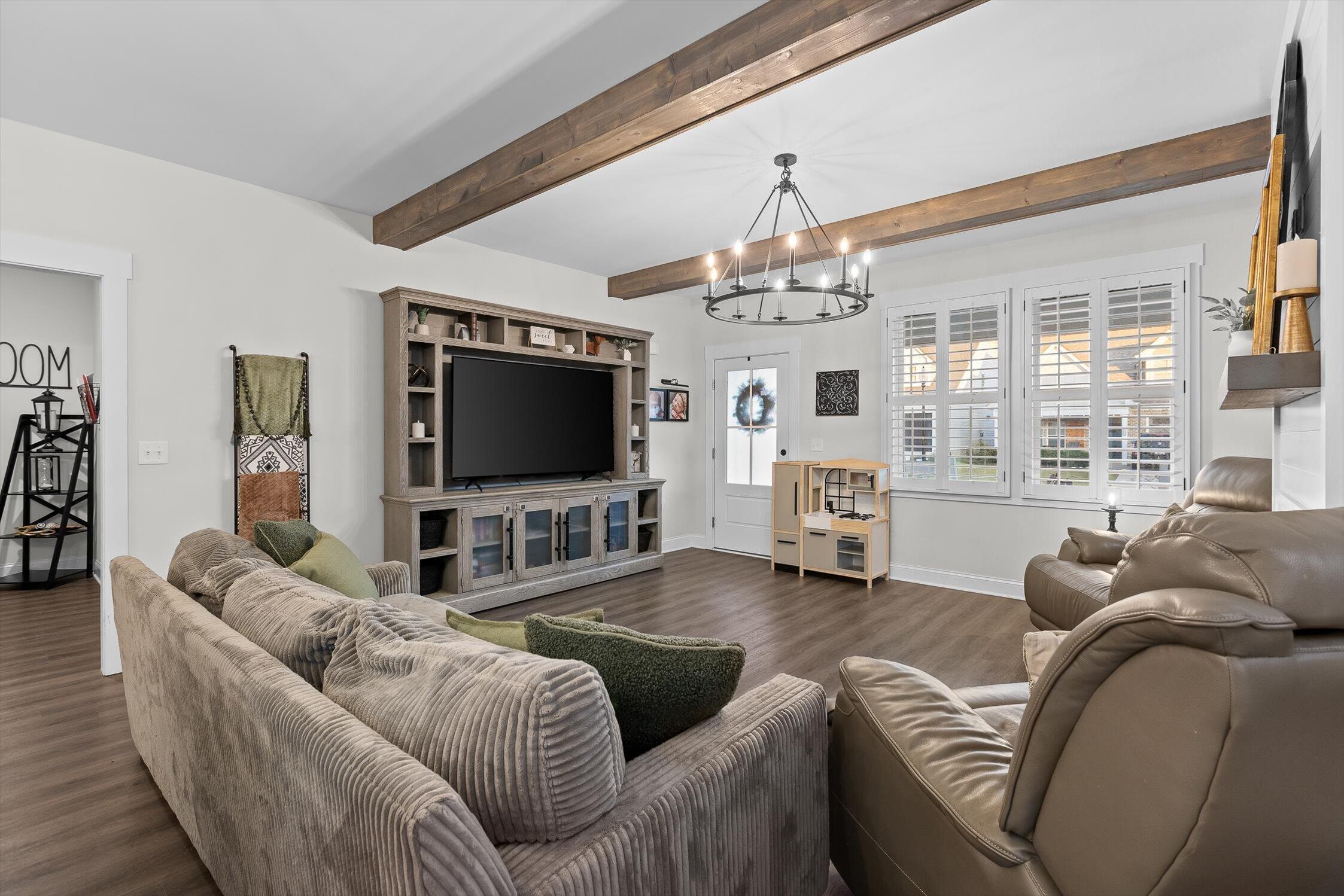 8642 Kensley Lane
