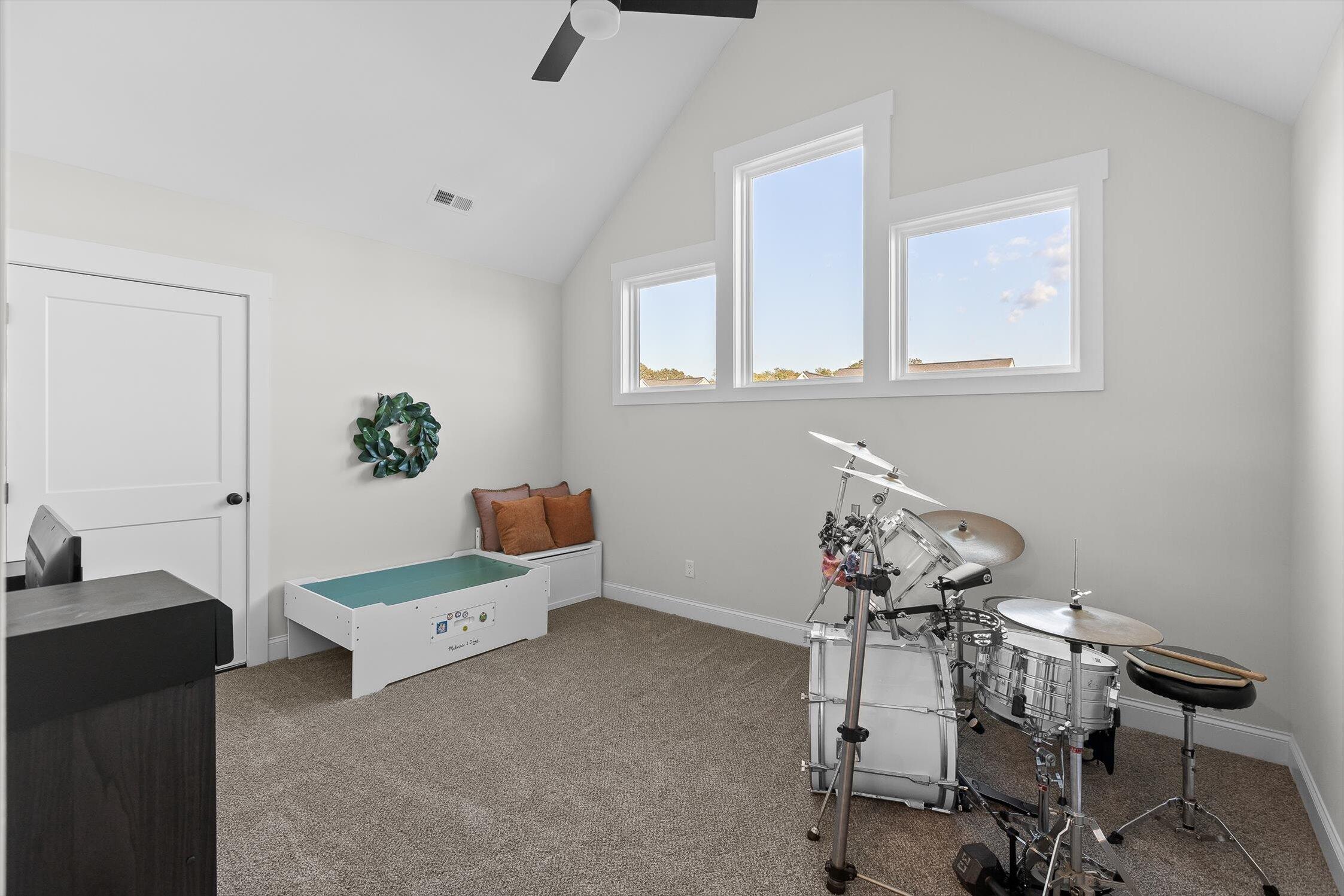 8642 Kensley Lane