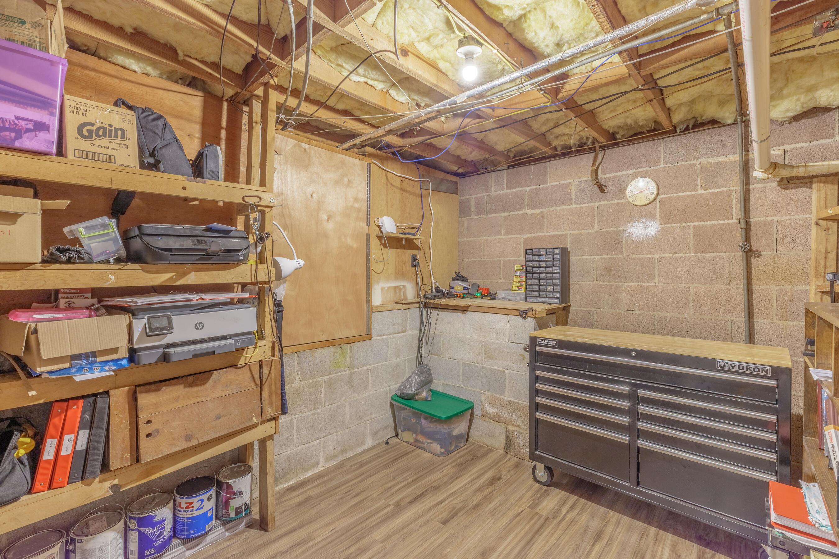 9851 Millsaps Street