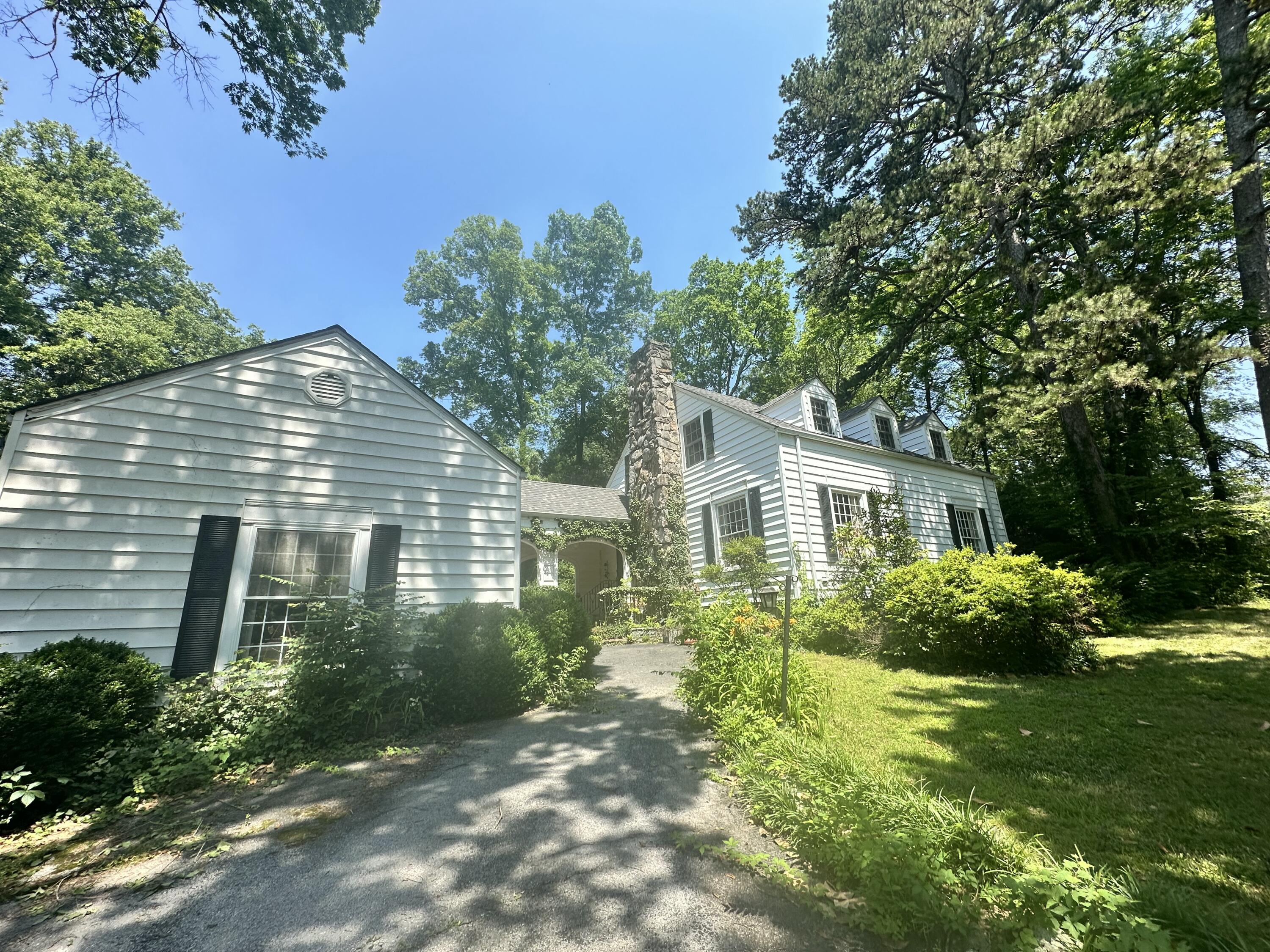 1202 Cinderella Road