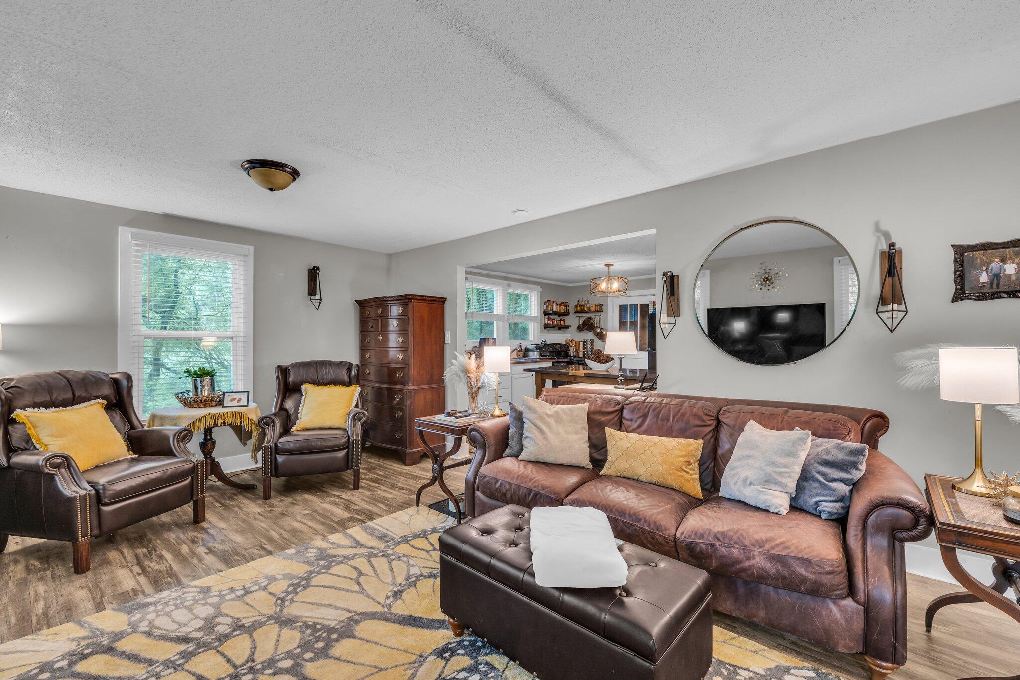 2106 Tunnel Boulevard