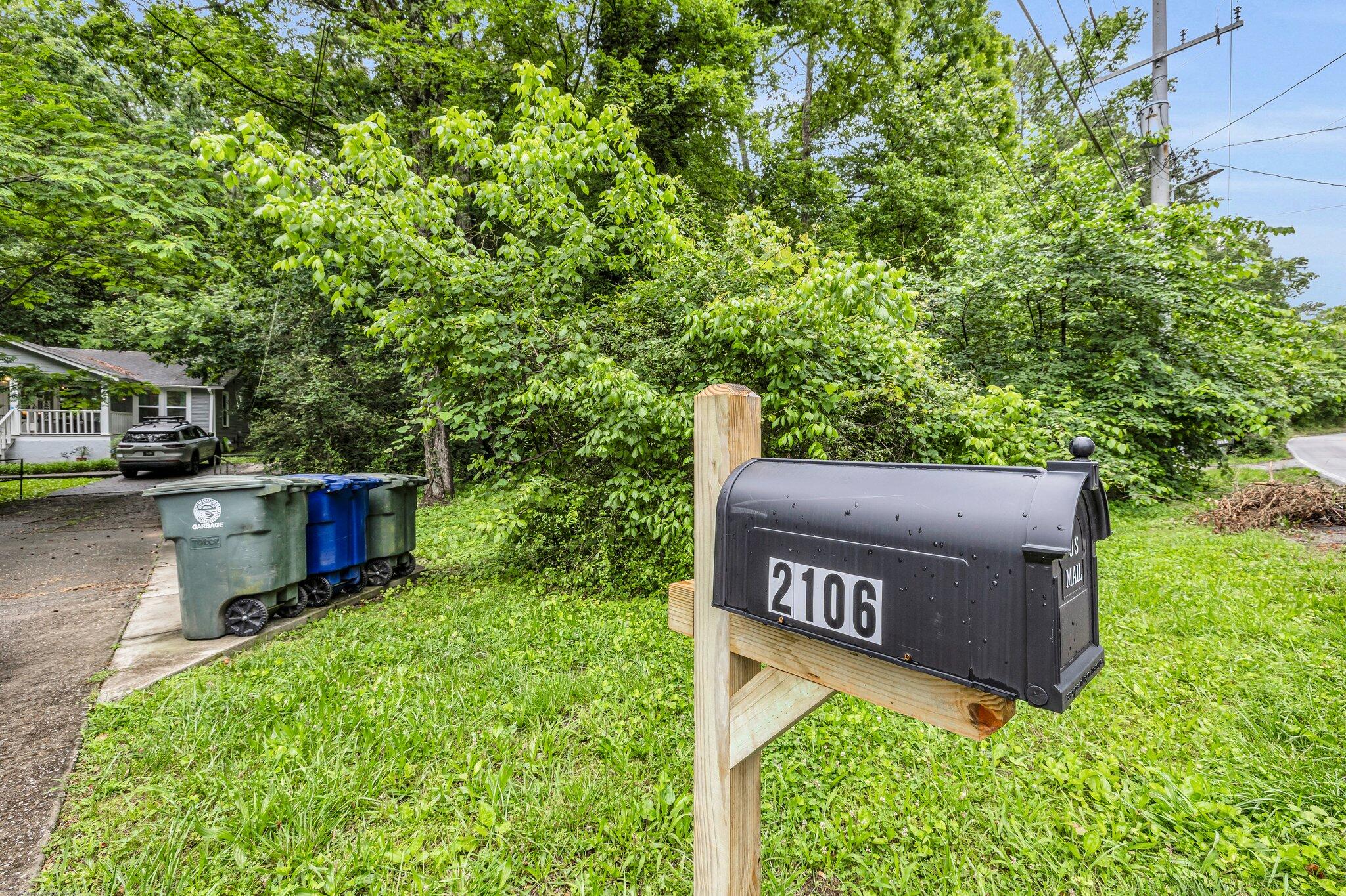 2106 Tunnel Boulevard