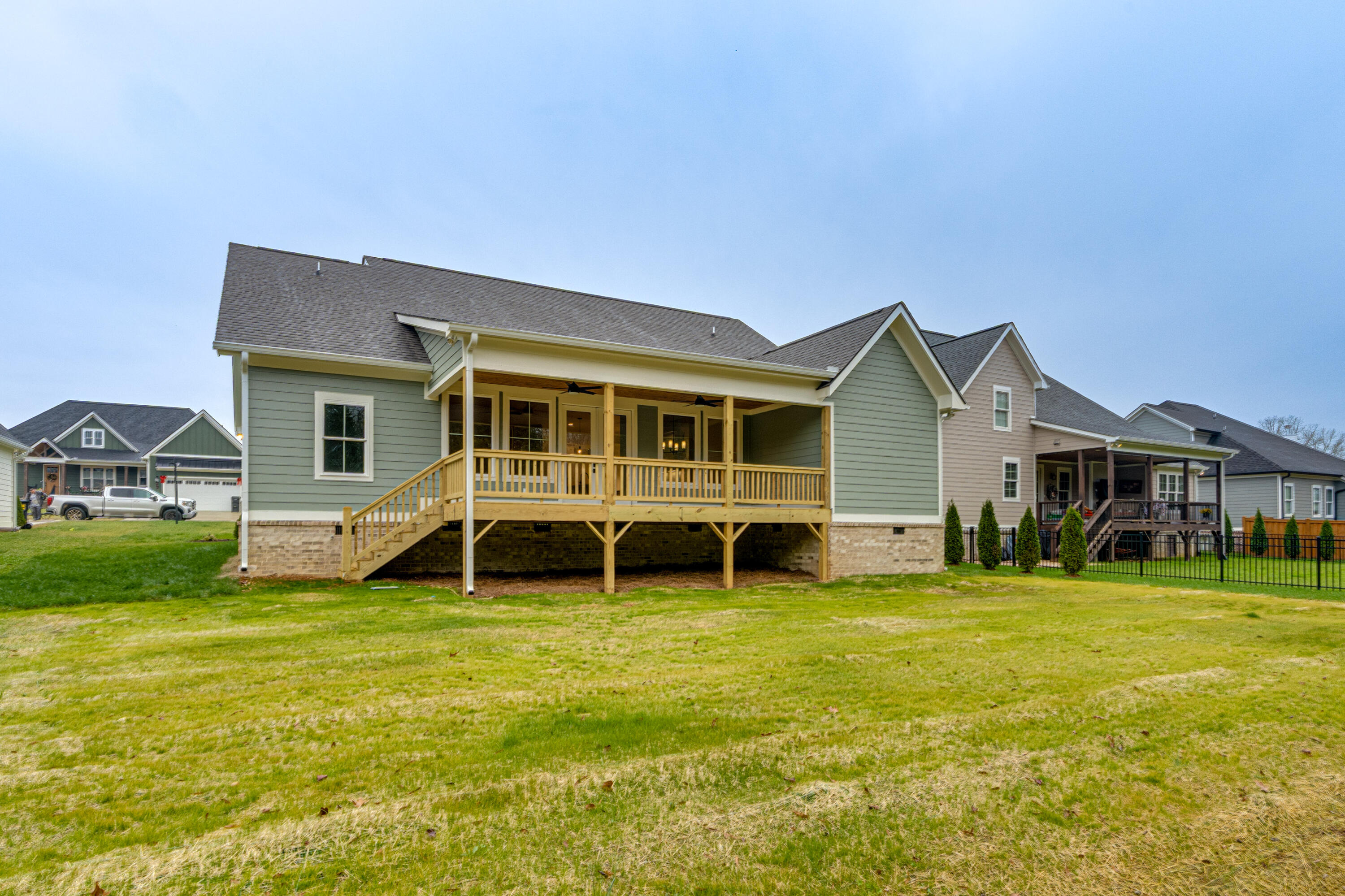 7433 Paxton Circle