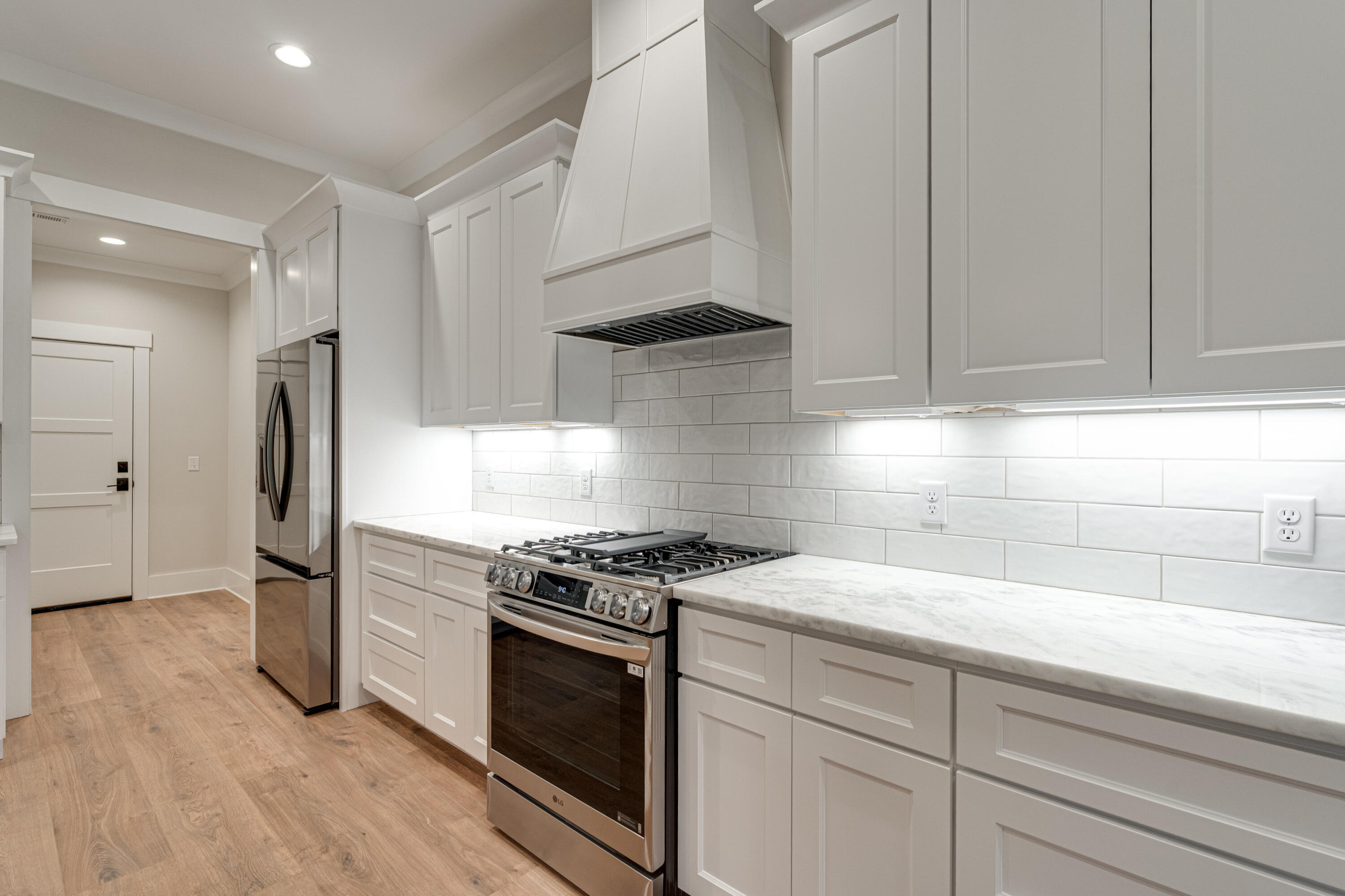 7433 Paxton Circle
