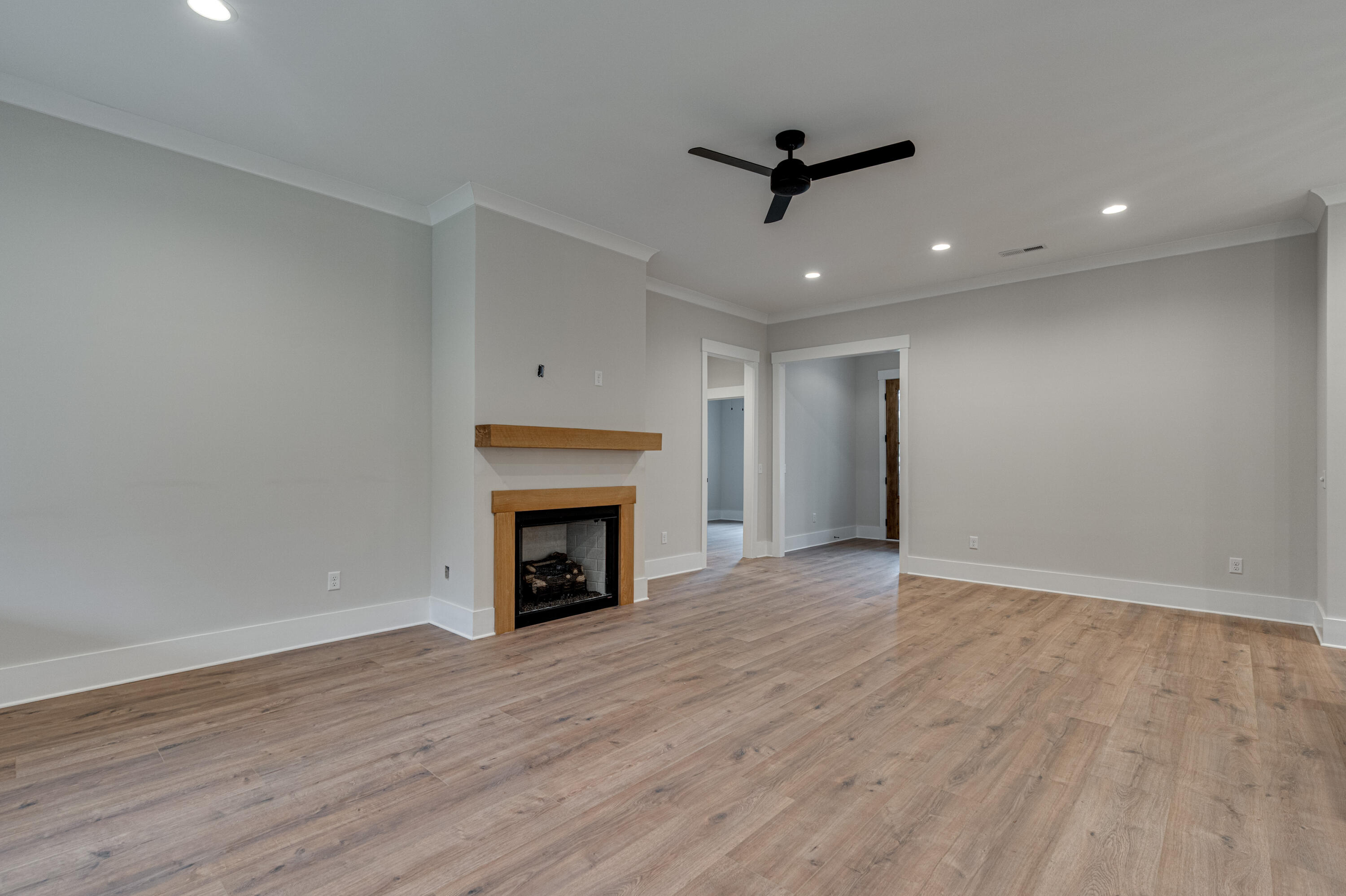 7433 Paxton Circle