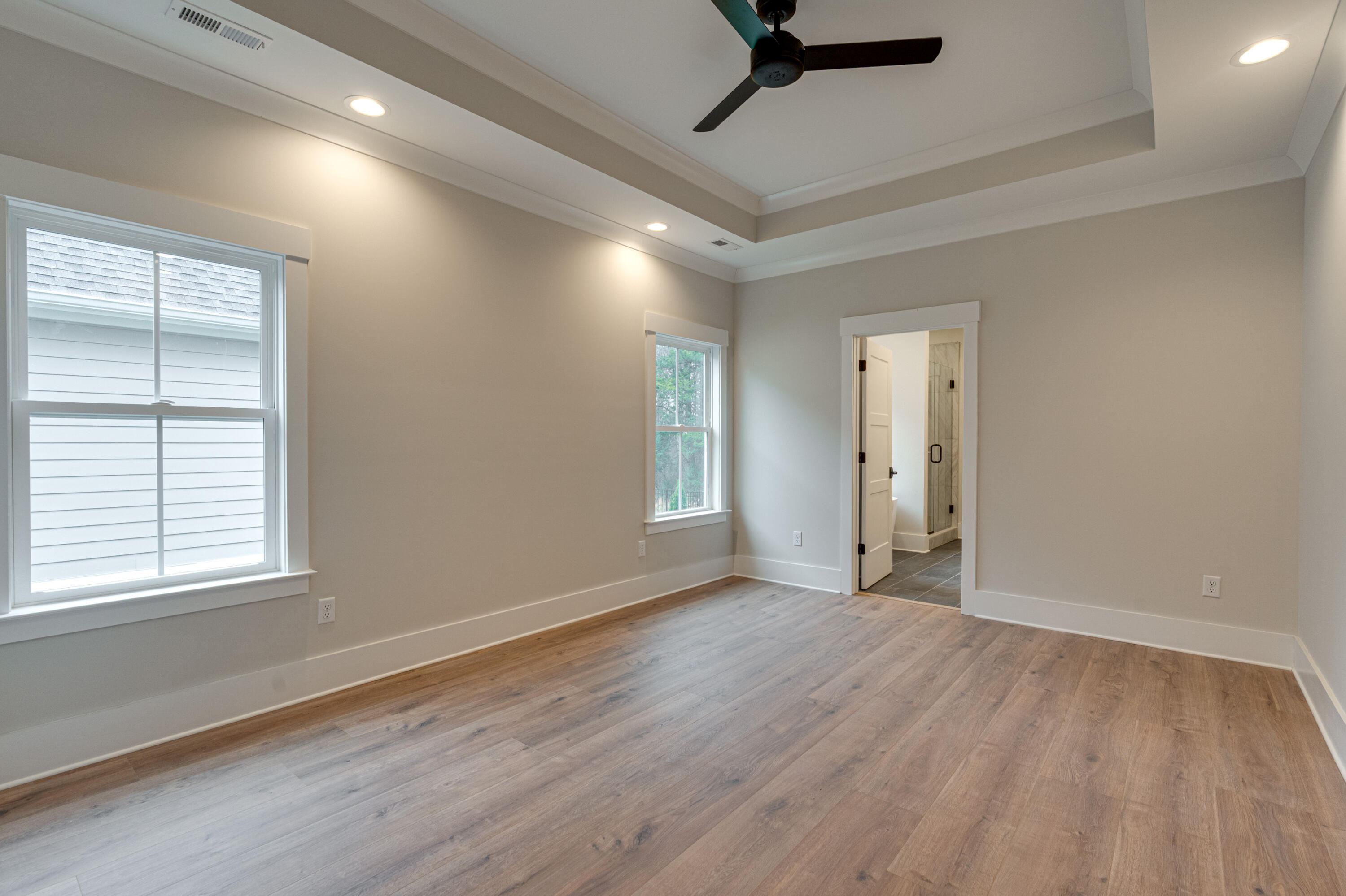 7433 Paxton Circle