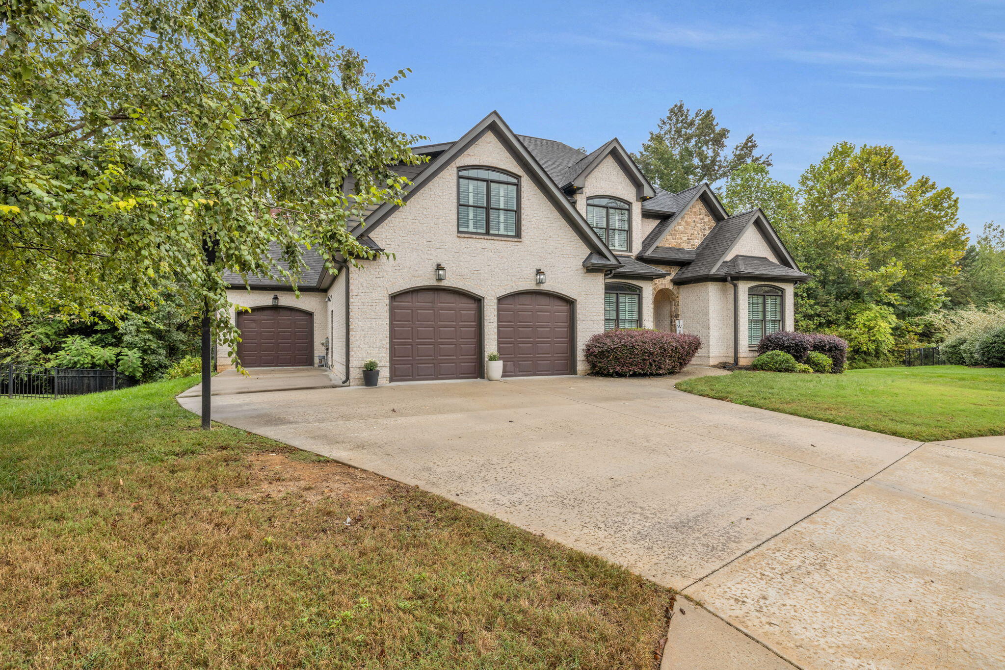 437 Heartfield Court