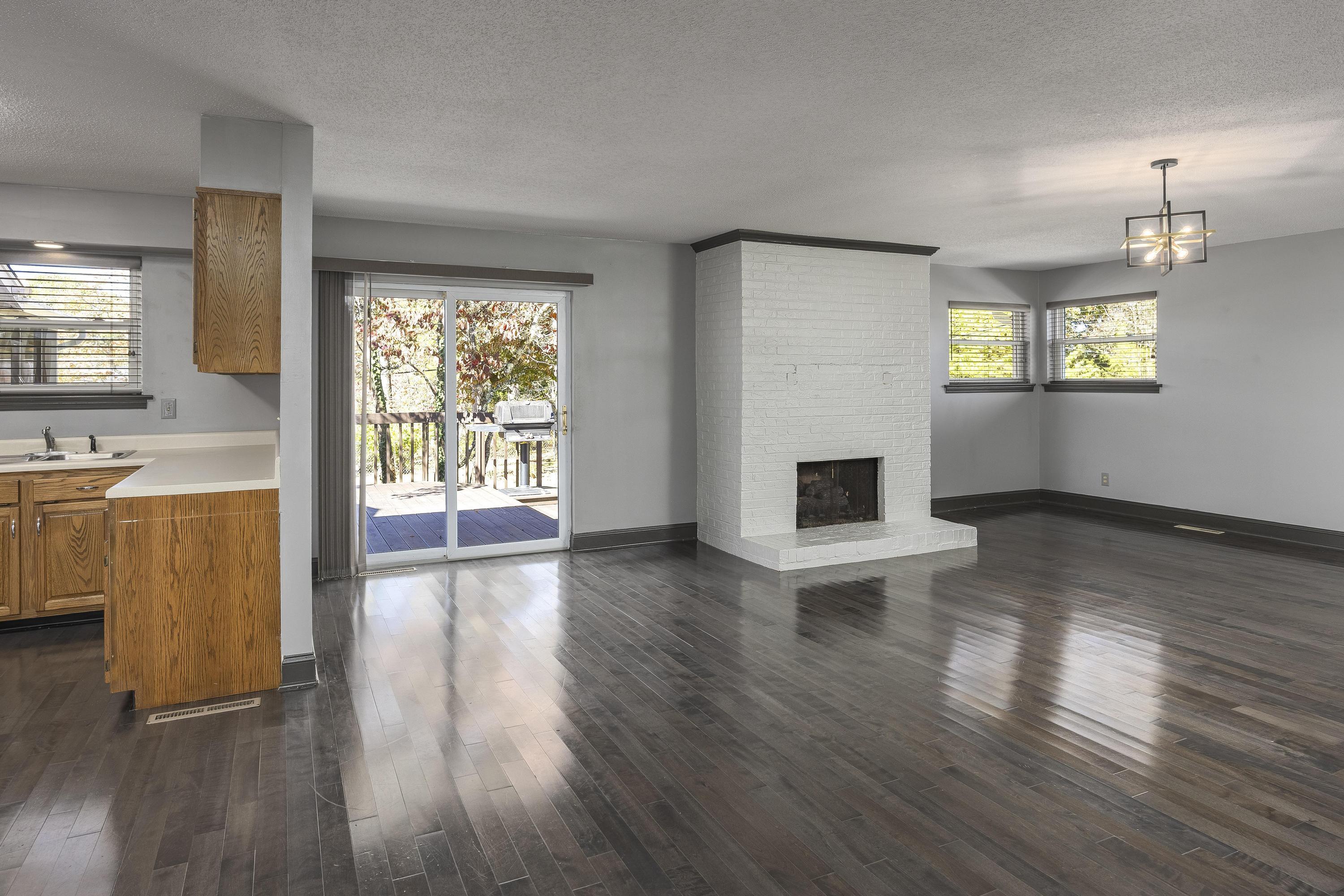 5821 Quail Hollow Circle