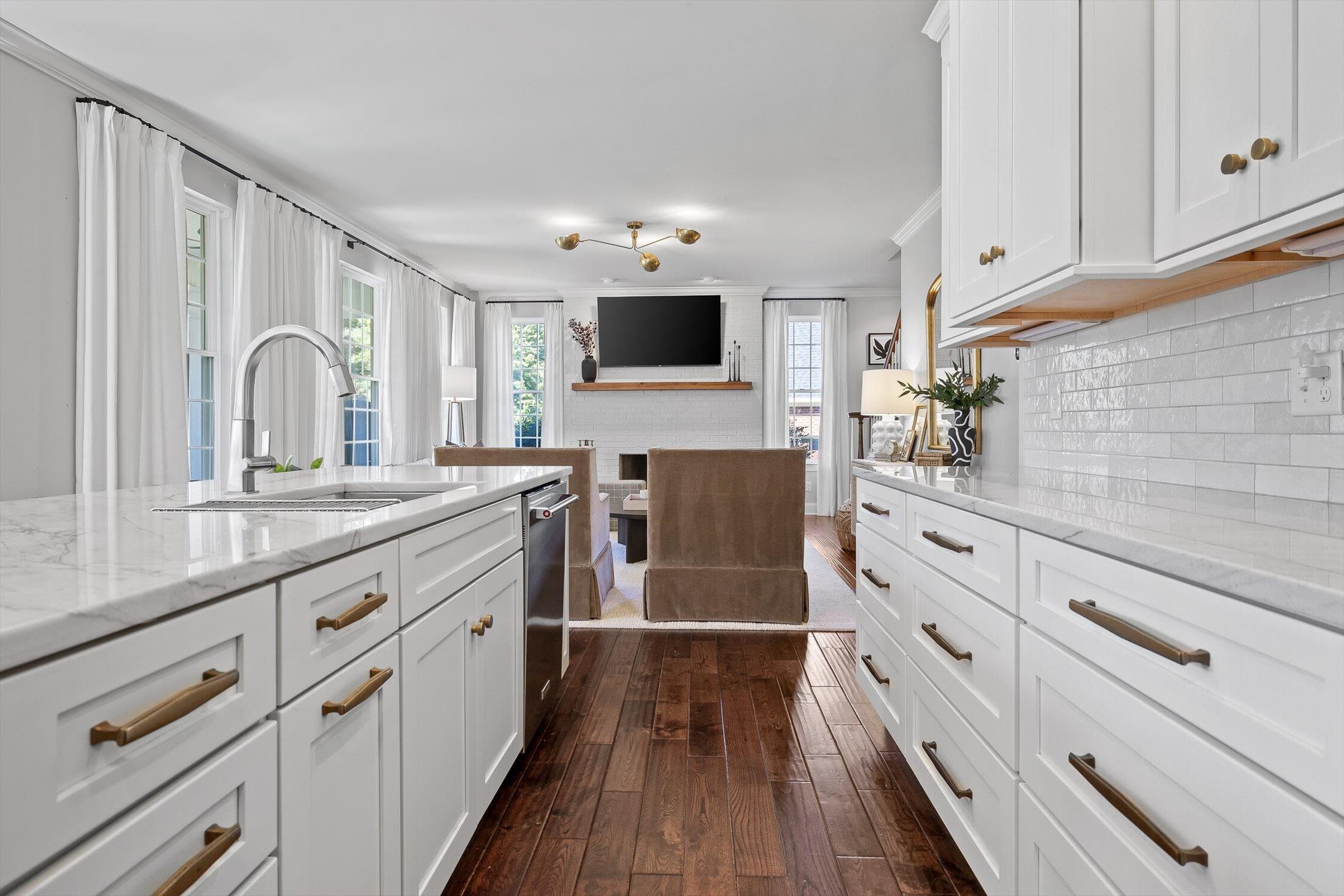 4571 Cummings Cove Drive