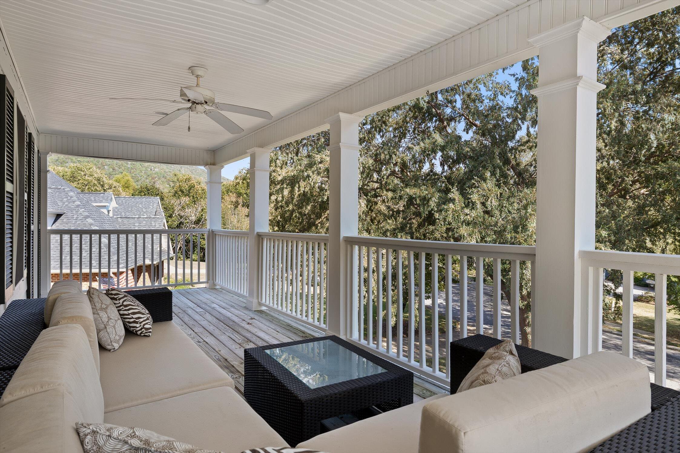 4571 Cummings Cove Drive