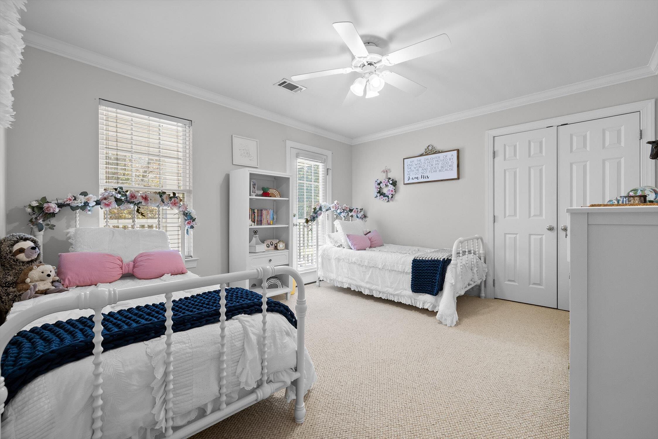 4571 Cummings Cove Drive