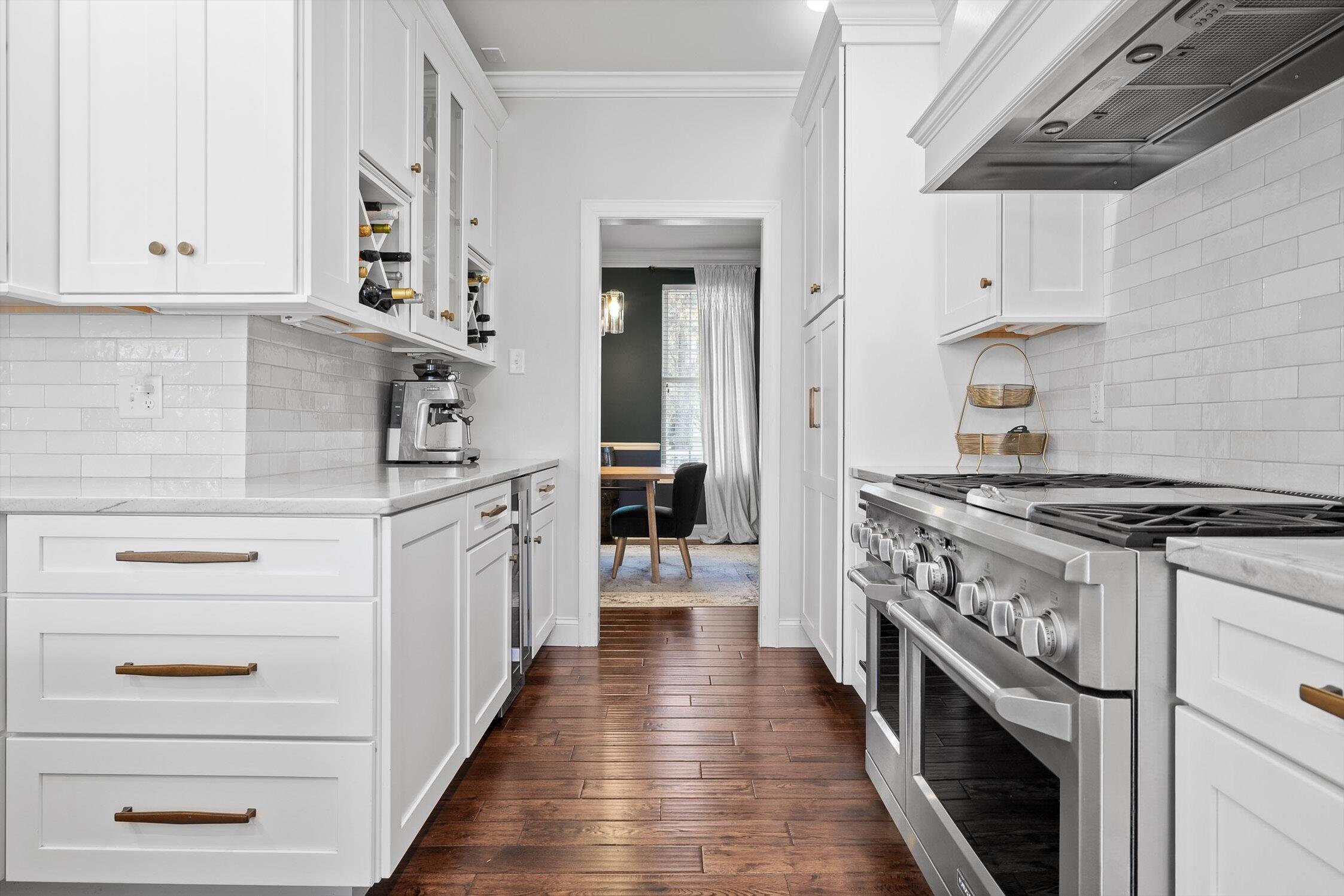 4571 Cummings Cove Drive