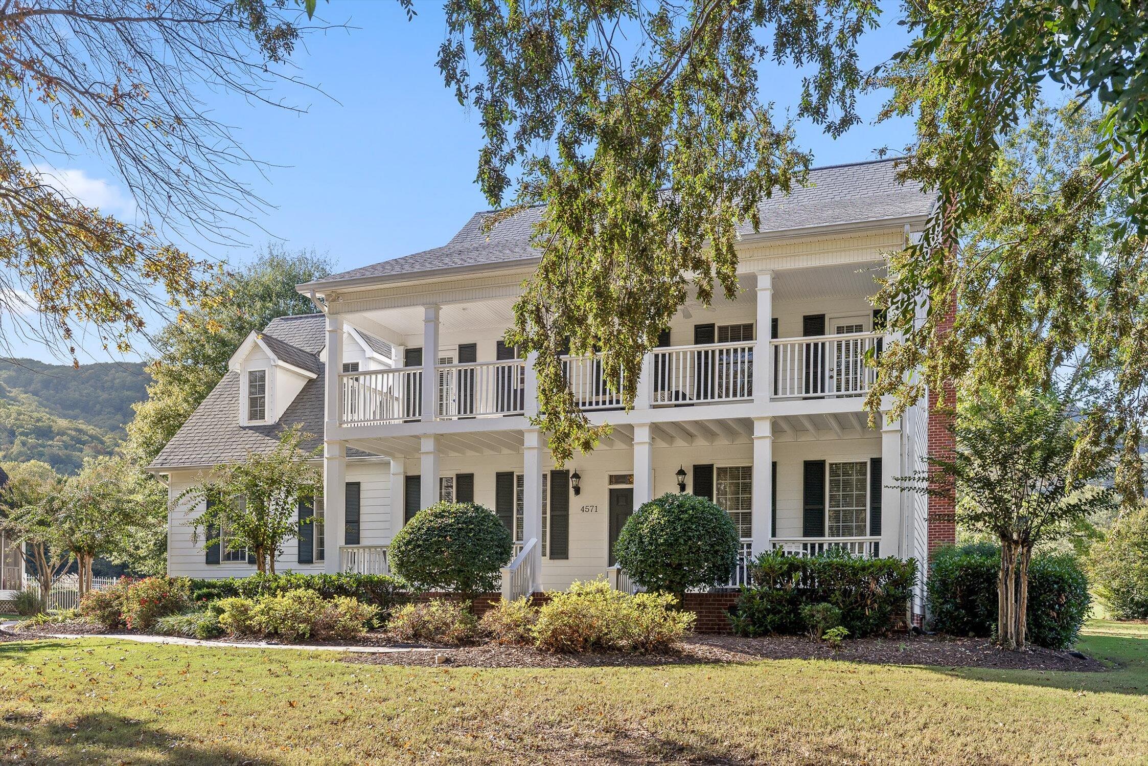 4571 Cummings Cove Drive