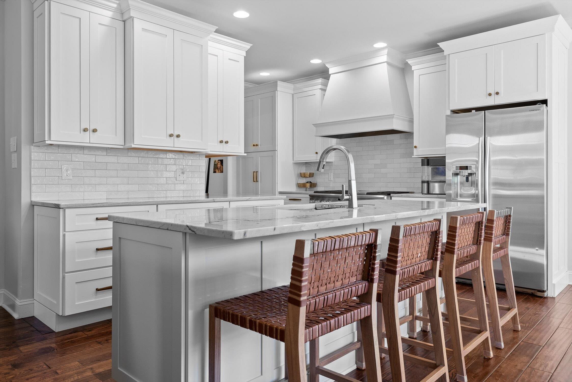 4571 Cummings Cove Drive