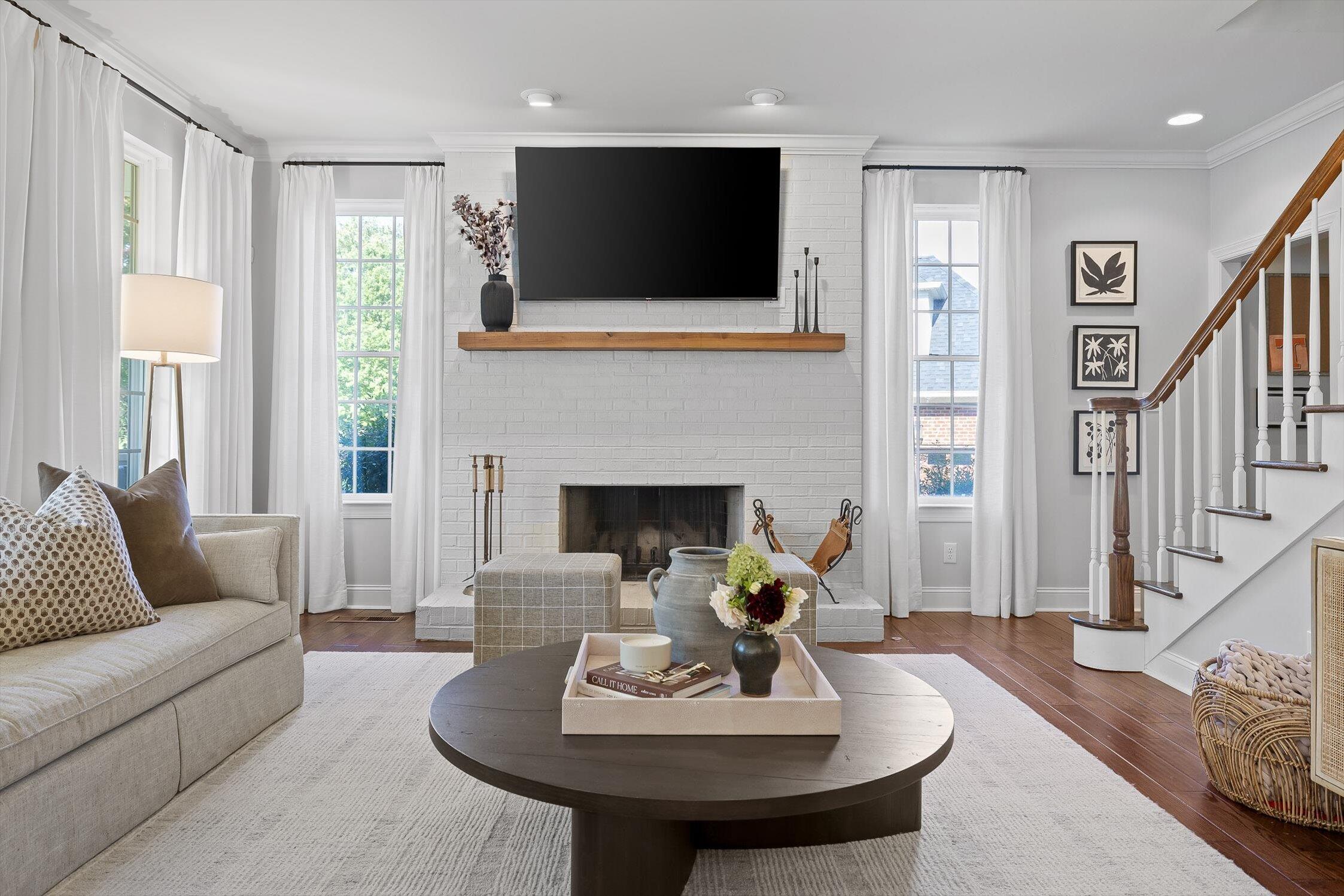 4571 Cummings Cove Drive