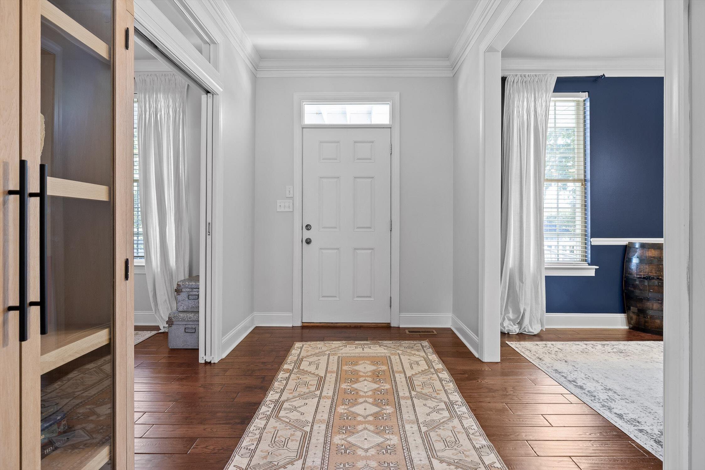 4571 Cummings Cove Drive