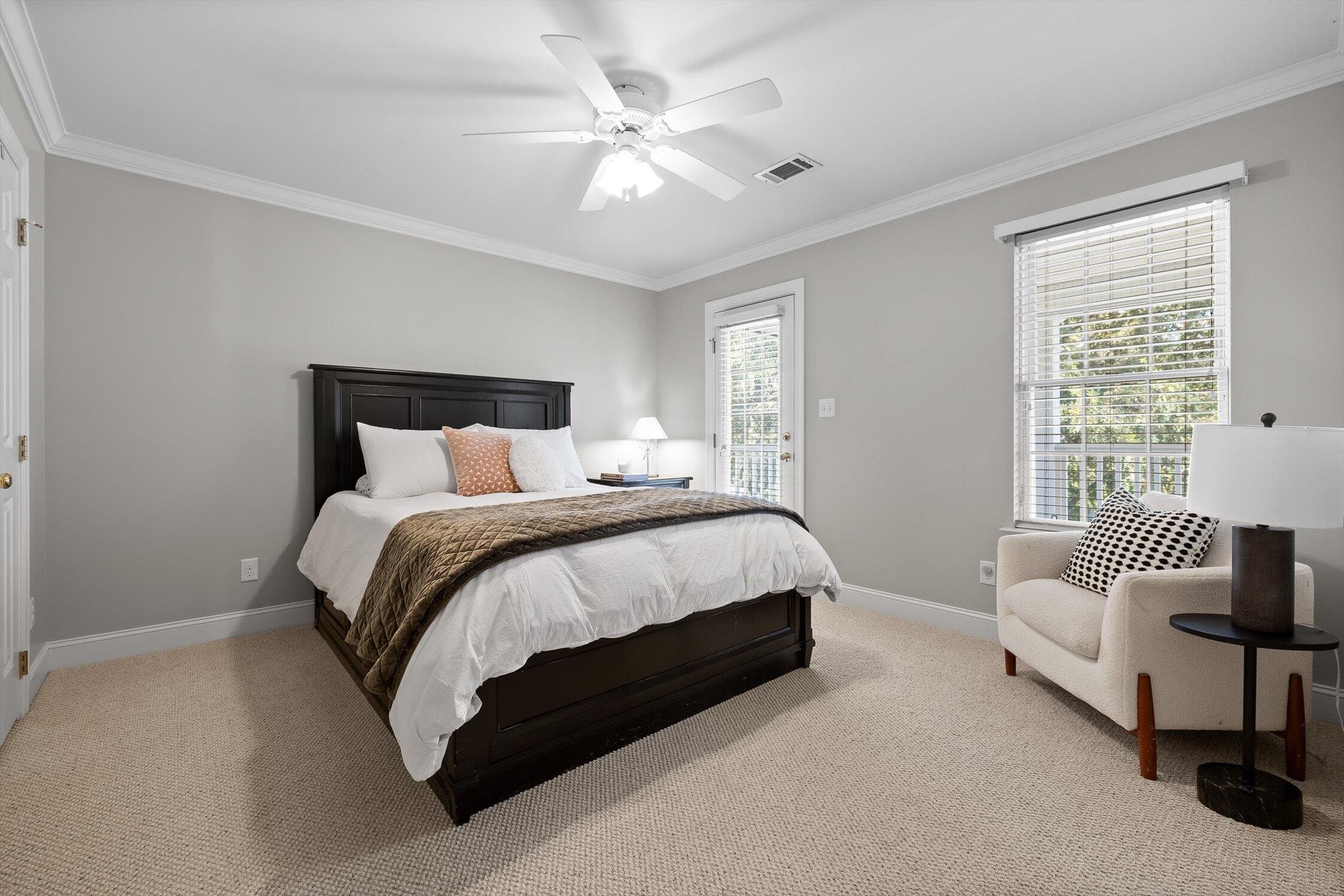 4571 Cummings Cove Drive