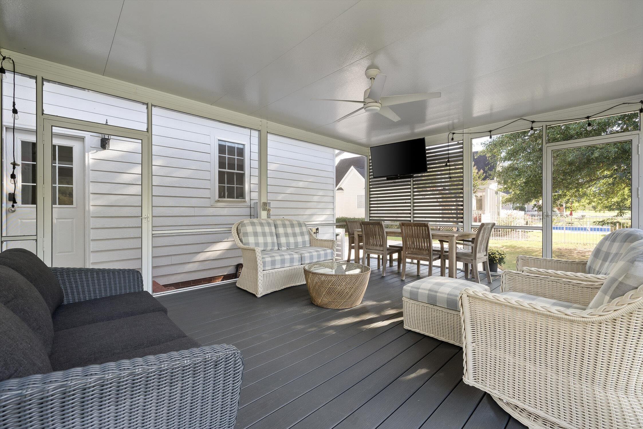 4571 Cummings Cove Drive