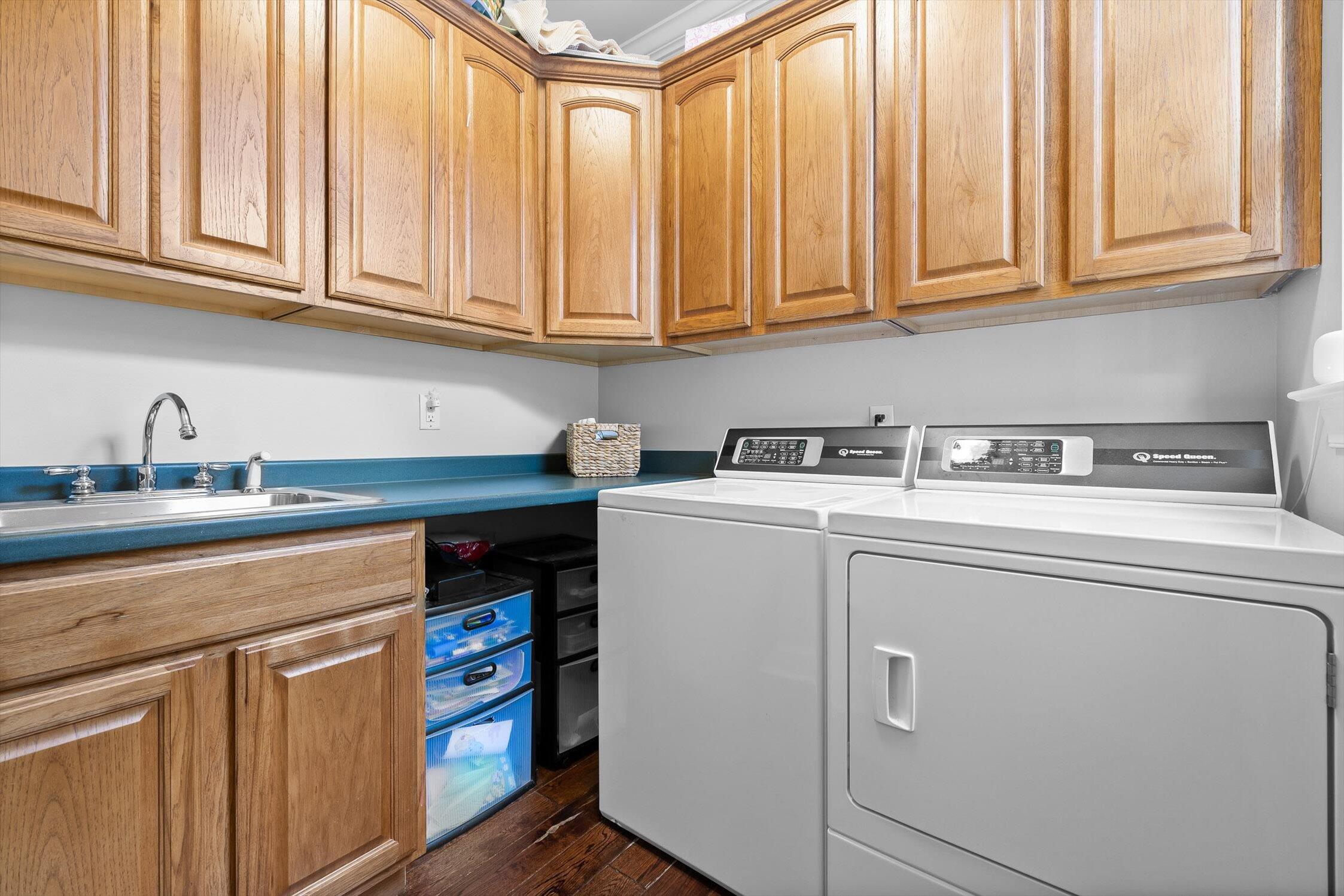 4571 Cummings Cove Drive