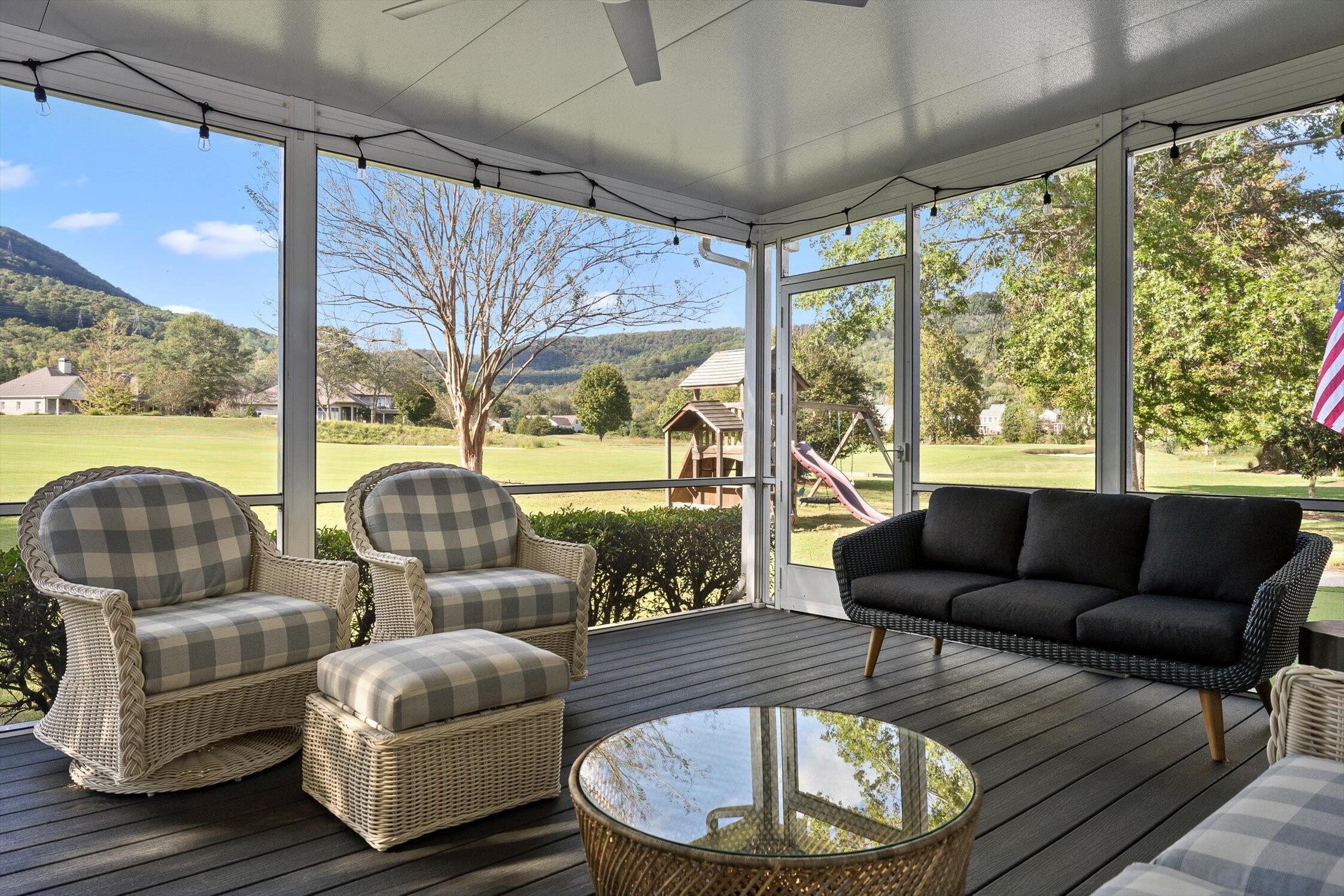 4571 Cummings Cove Drive