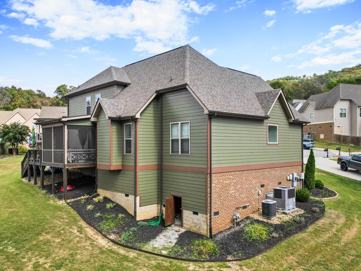 6775 Doughboys Lane