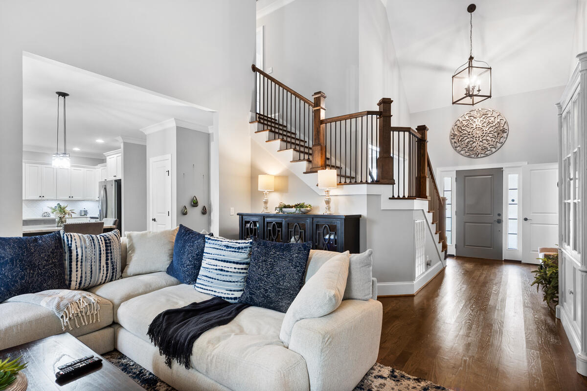 6775 Doughboys Lane