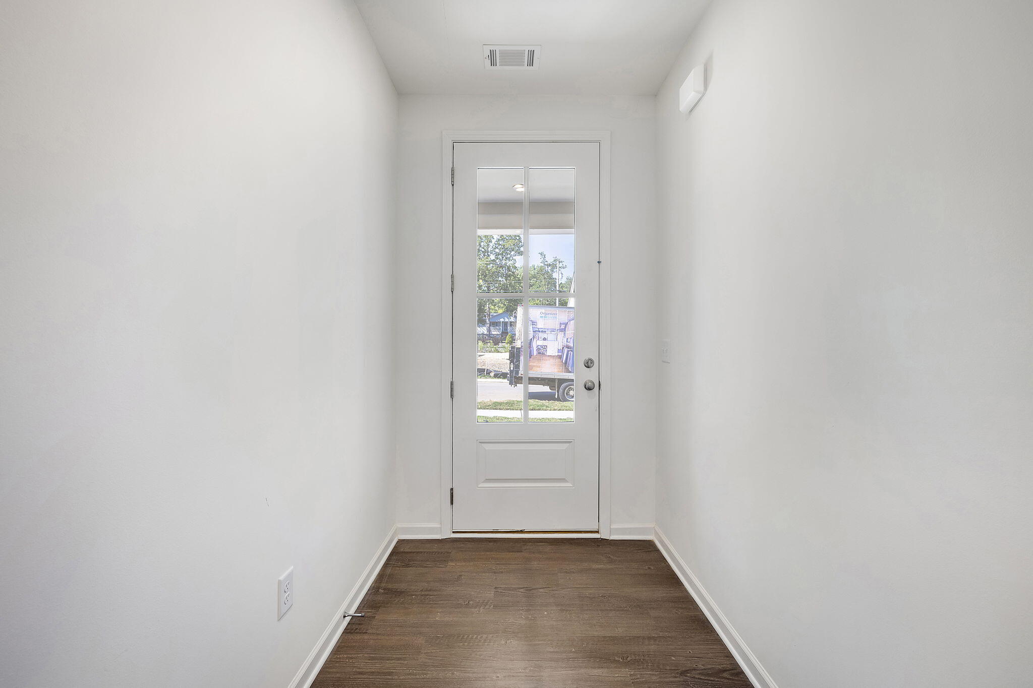 2613 Butlers Green Circle, 52