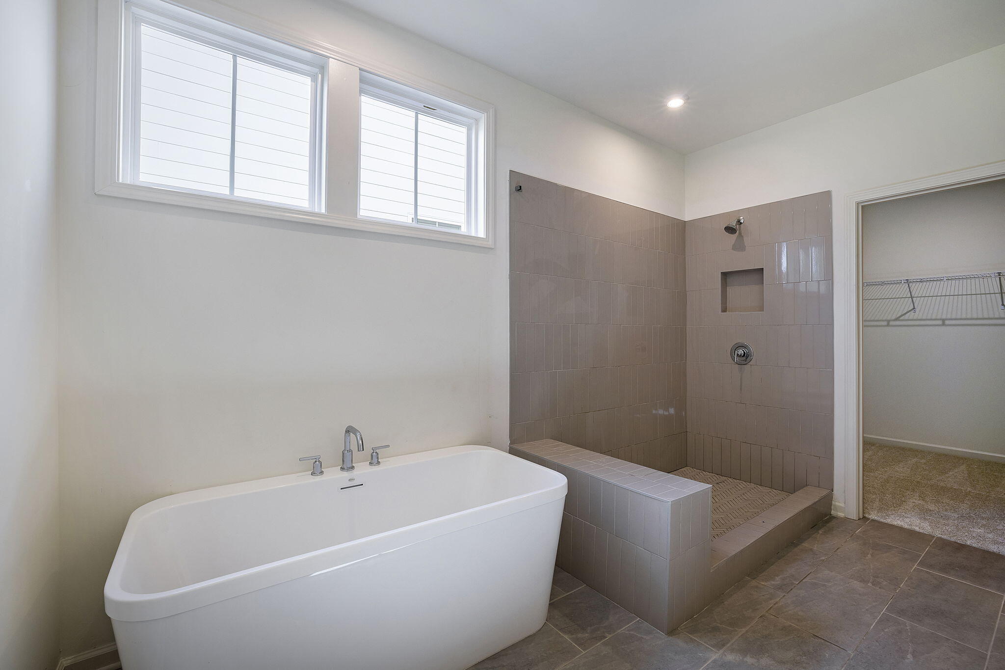 2613 Butlers Green Circle, 52