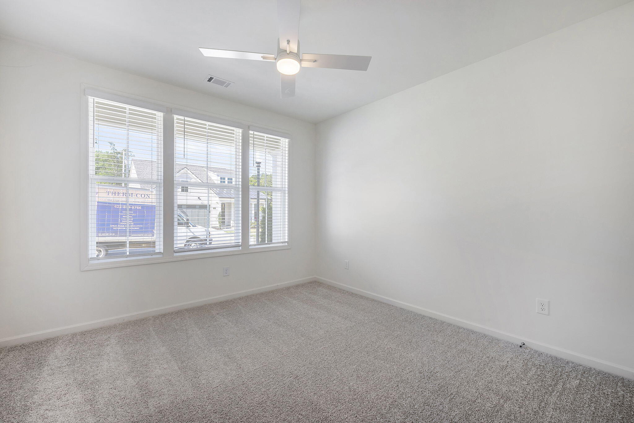 2613 Butlers Green Circle, 52