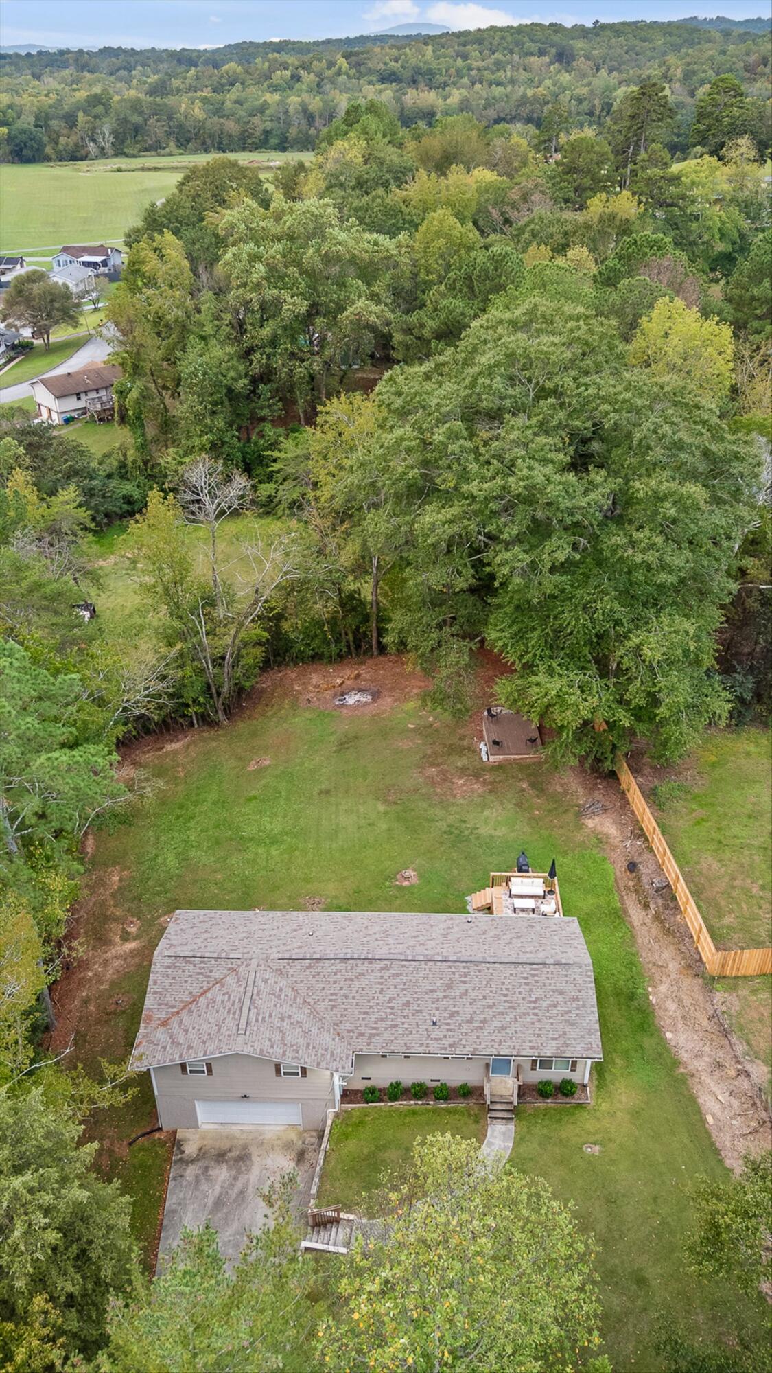 1054 Hillcrest Road