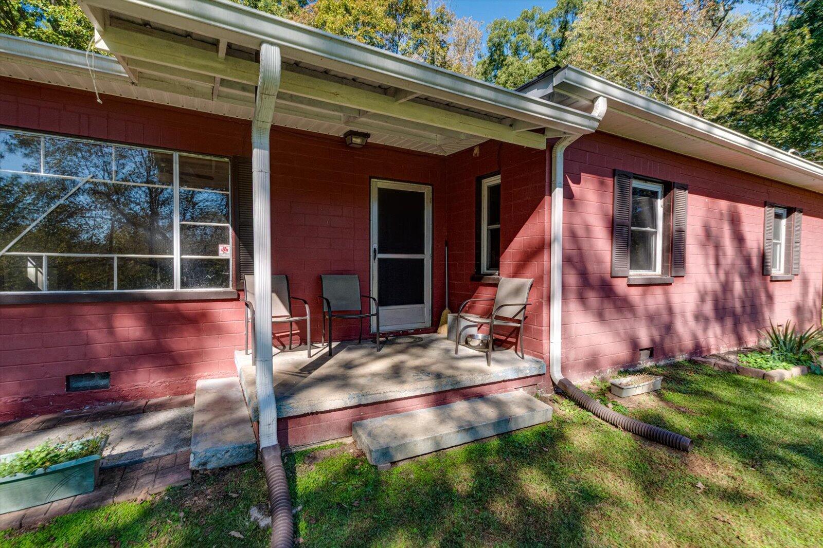 954 Goodson Circle