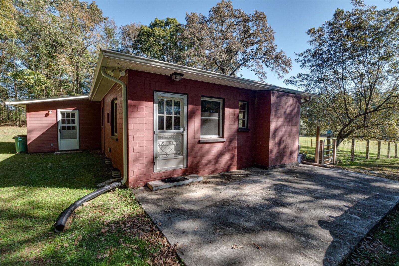 954 Goodson Circle