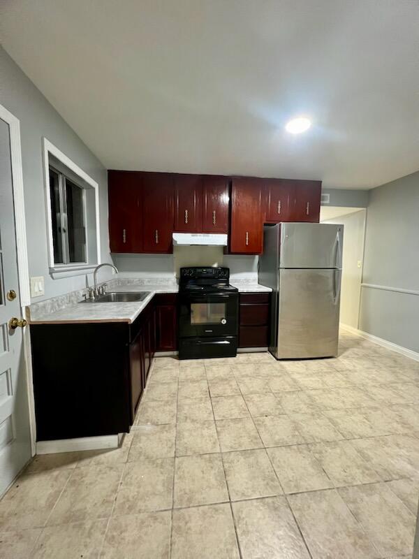 6105 Wentworth Avenue