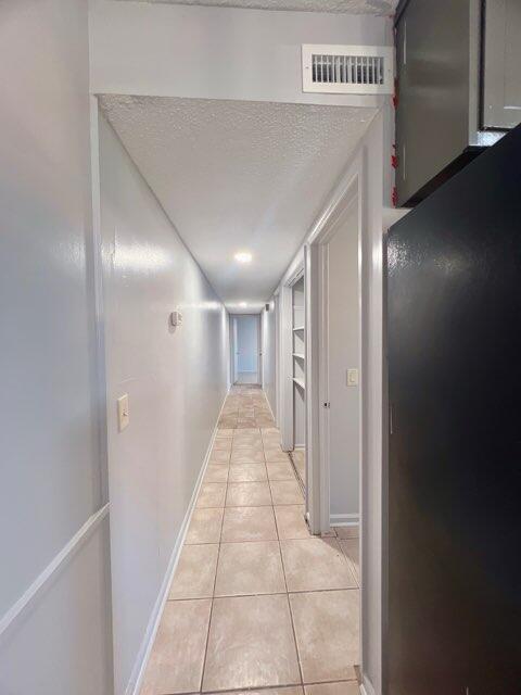 6105 Wentworth Avenue