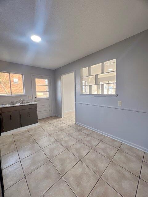 6105 Wentworth Avenue