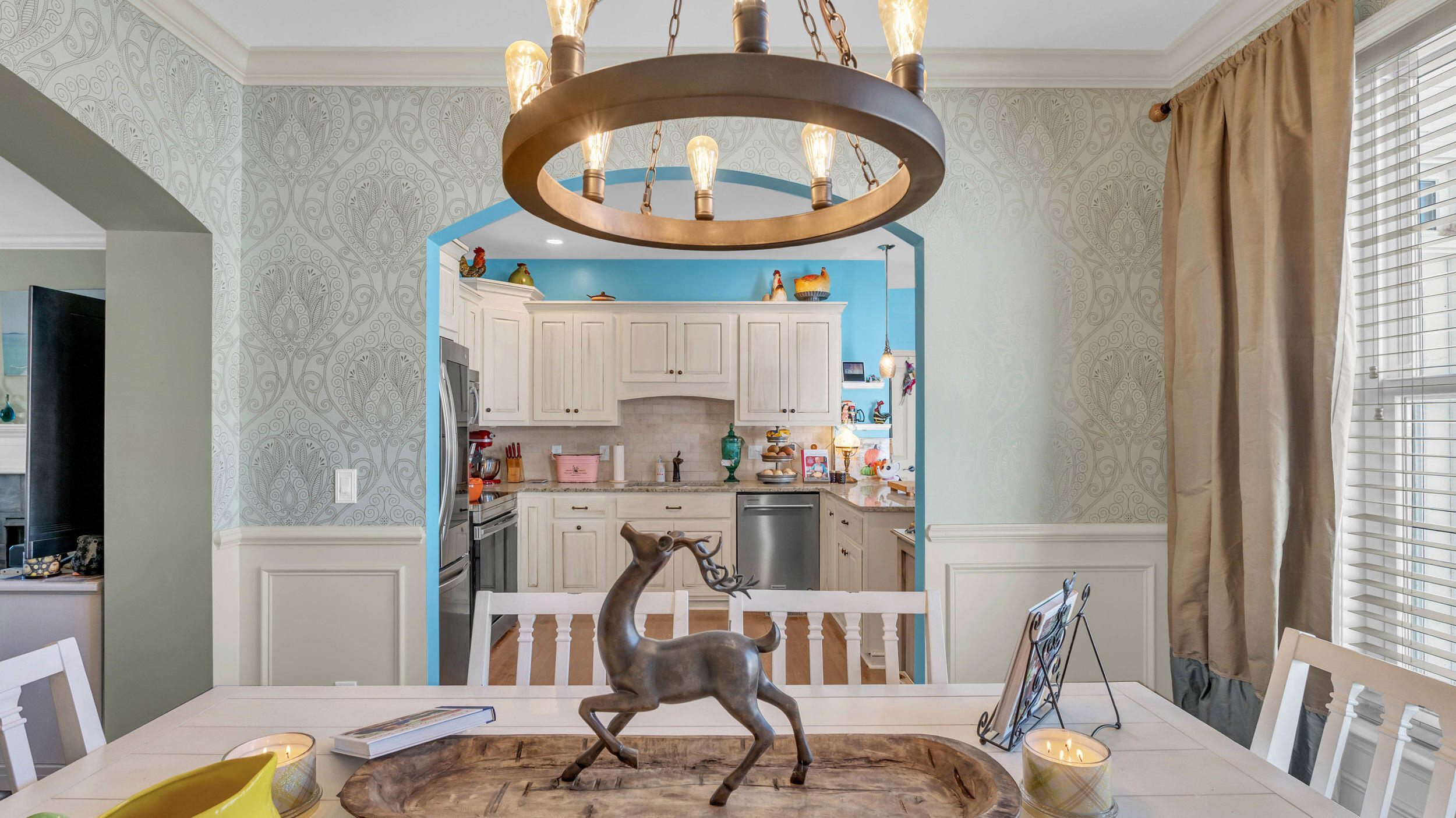 9564 Rookwood Circle